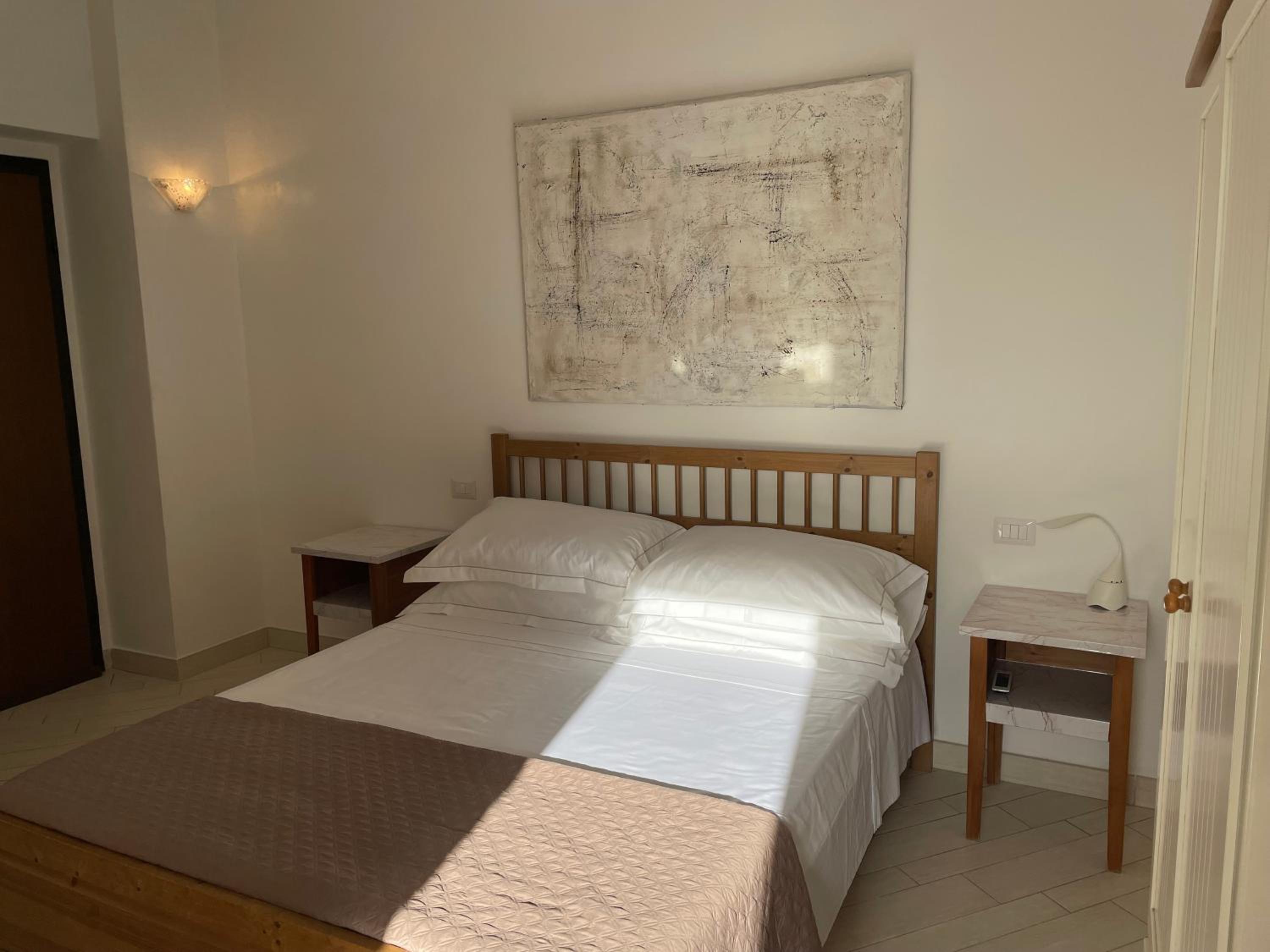 Double Room with Private Bathroom photo 2