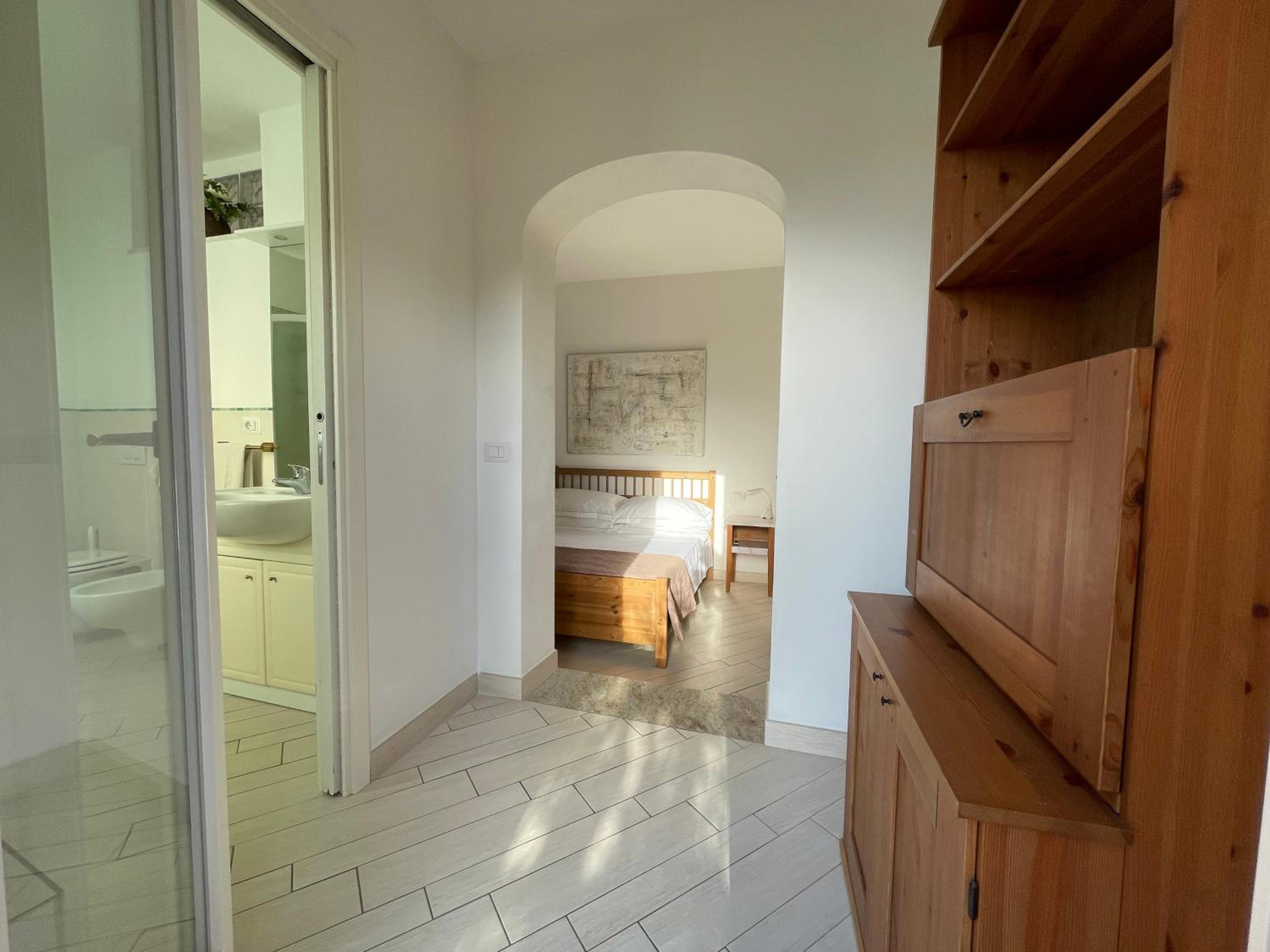 Double Room with Private Bathroom photo 3