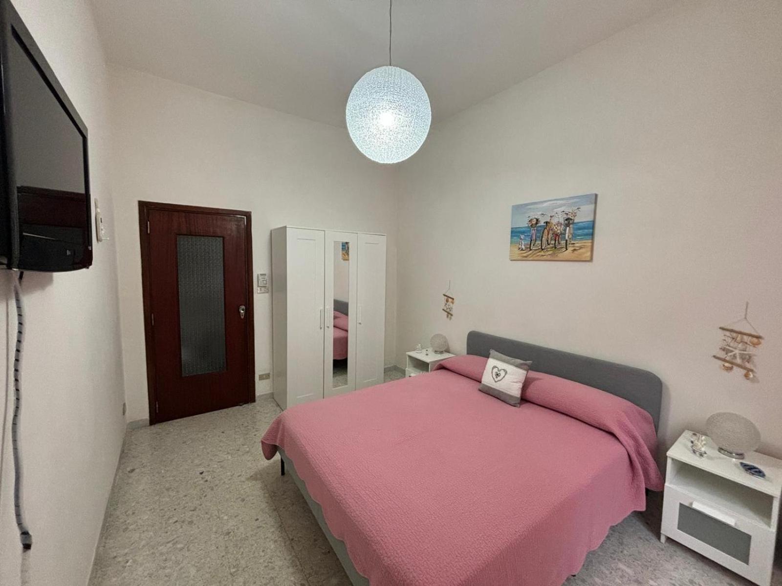 Two-Bedroom House photo 3
