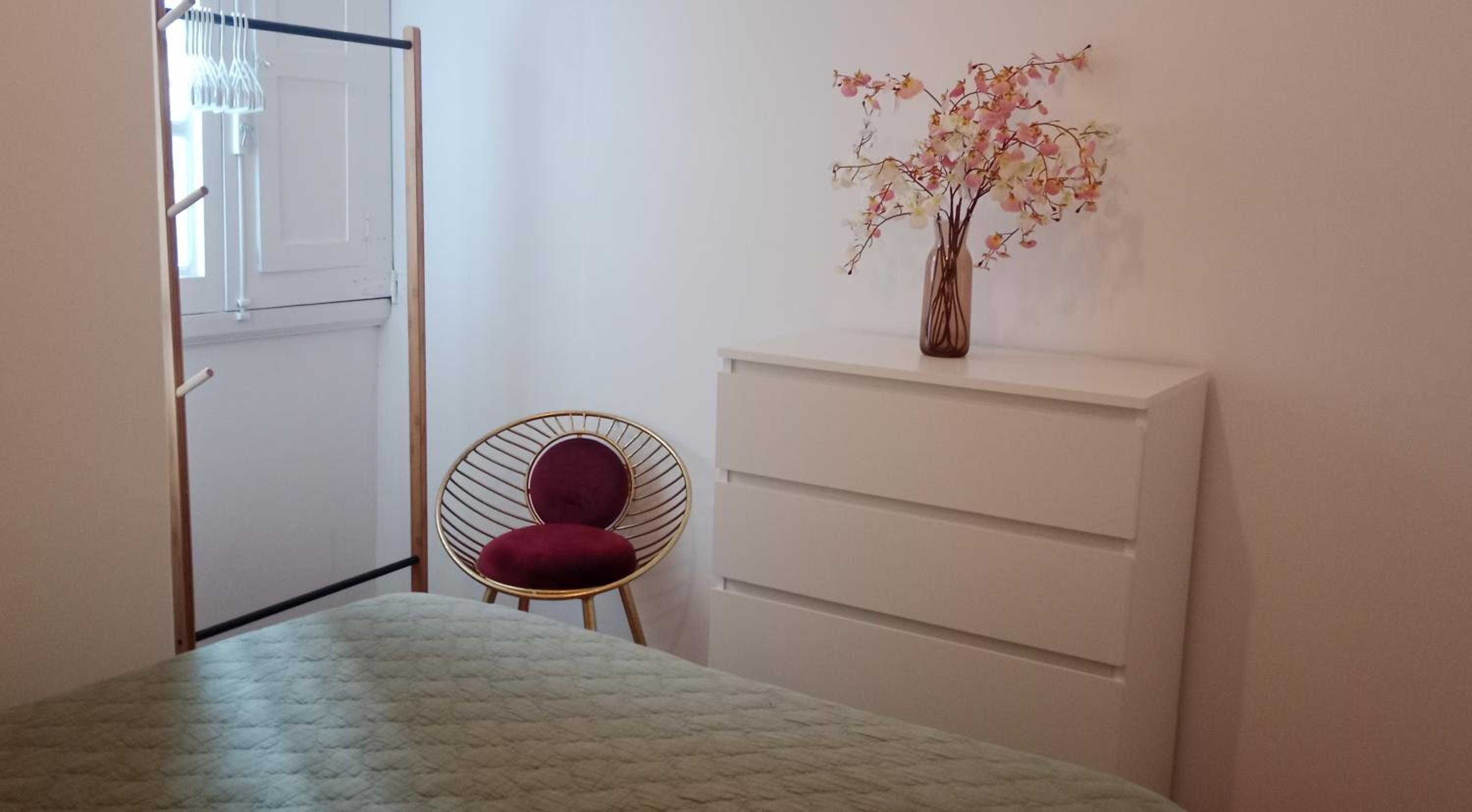 Two-Bedroom Apartment photo 2