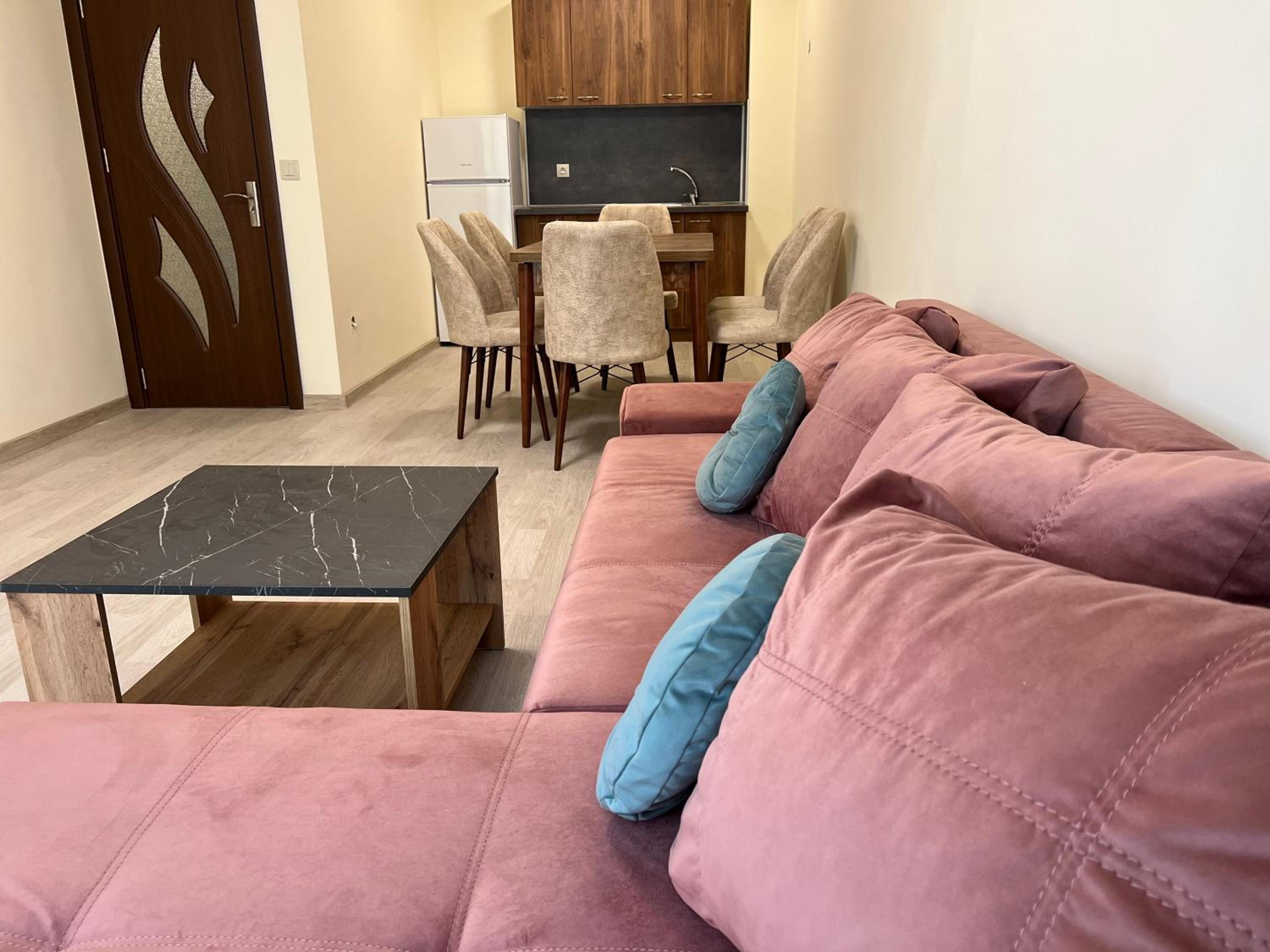 One-Bedroom Premium Apartment photo 3