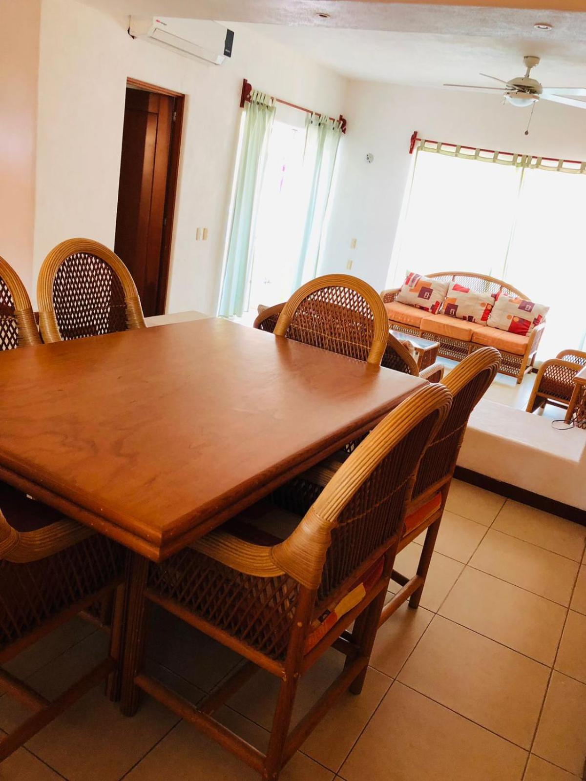 Three-Bedroom Villa photo 2