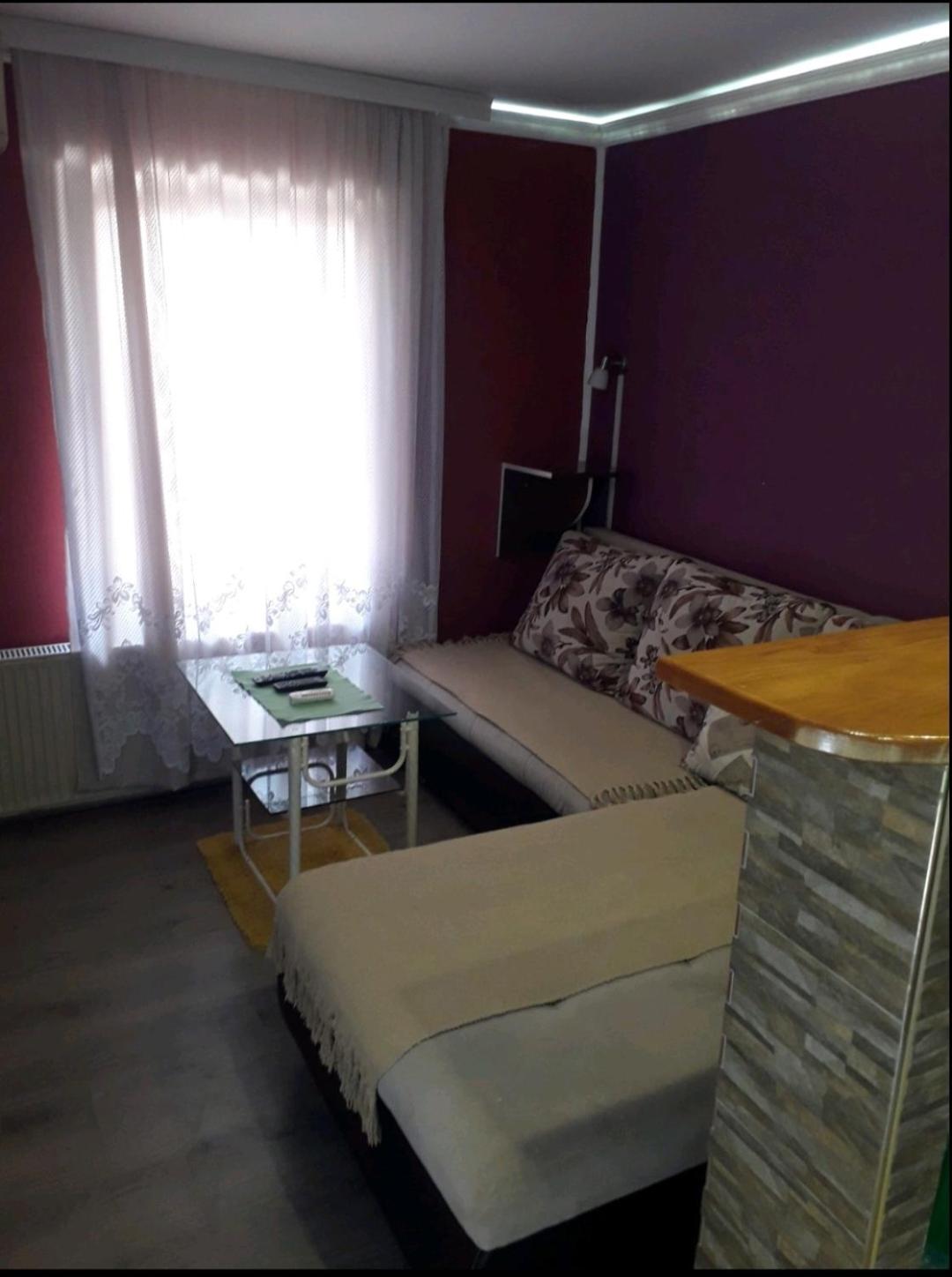 Studio Apartment photo 2