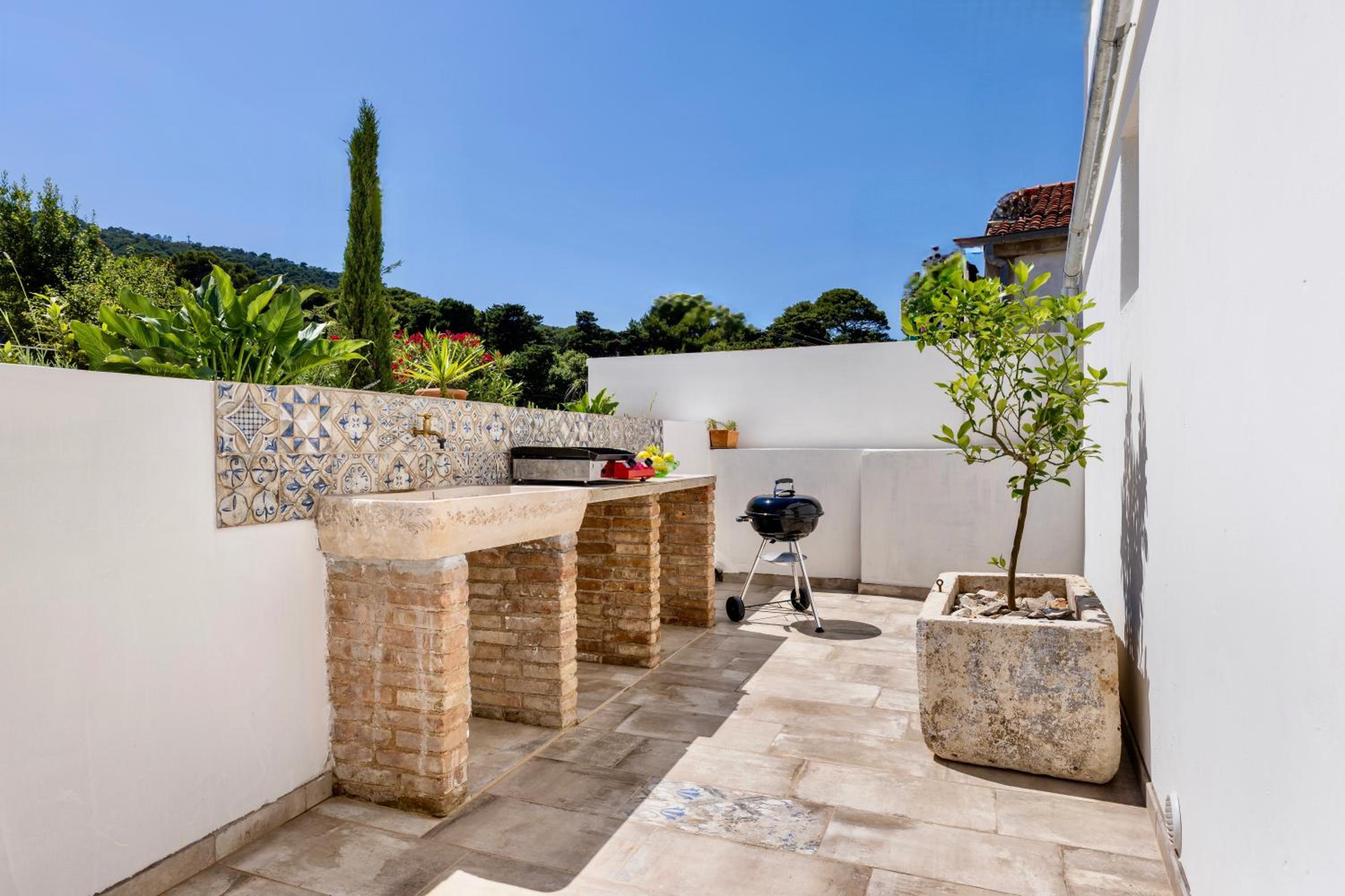 Villa with Private Pool photo 3