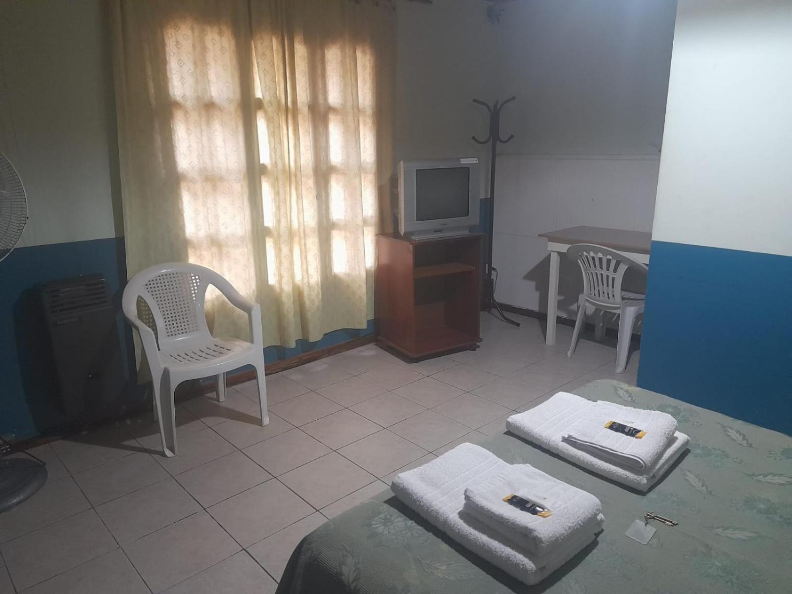 Double Room with Private Bathroom photo 3