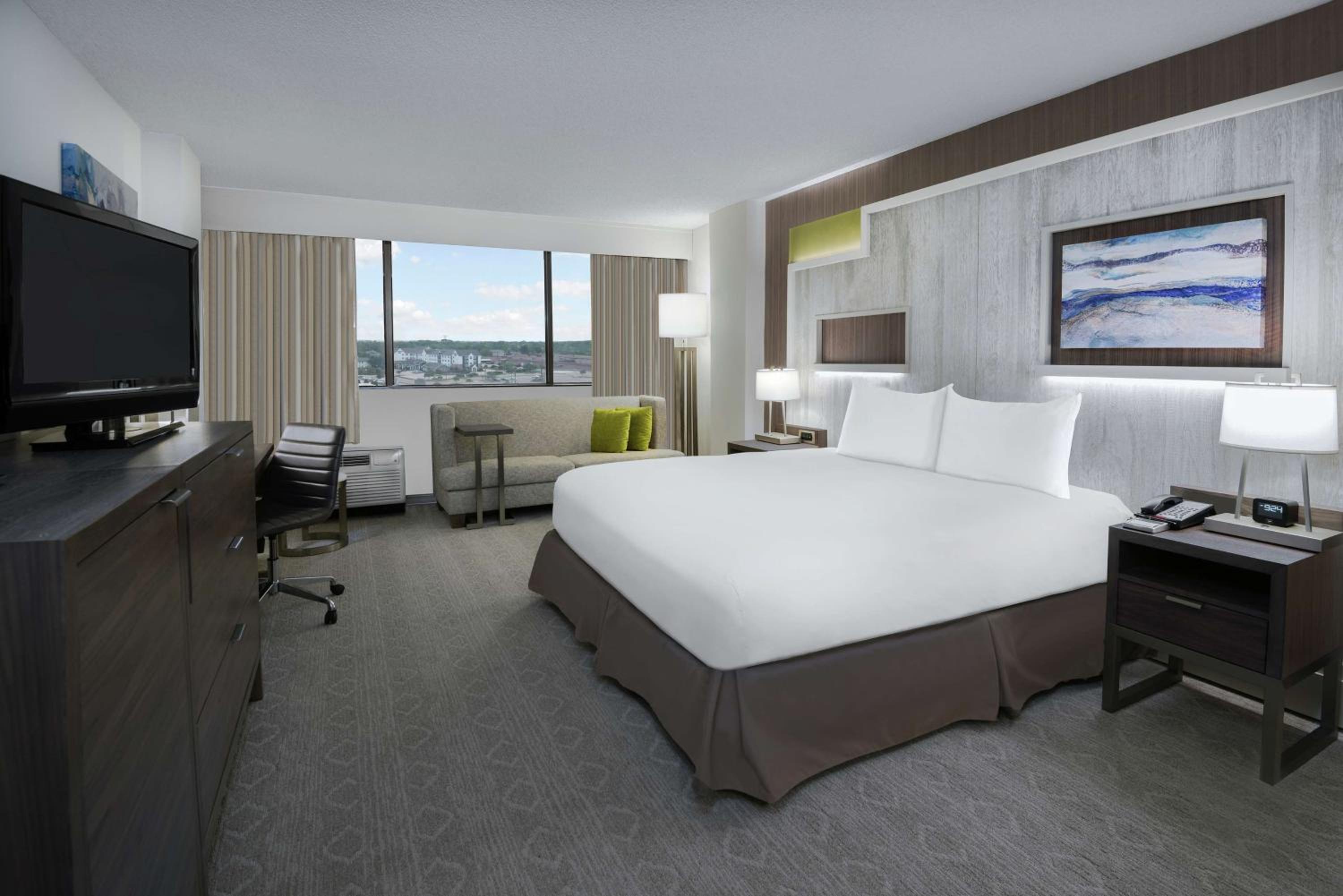 Premium King Room With View