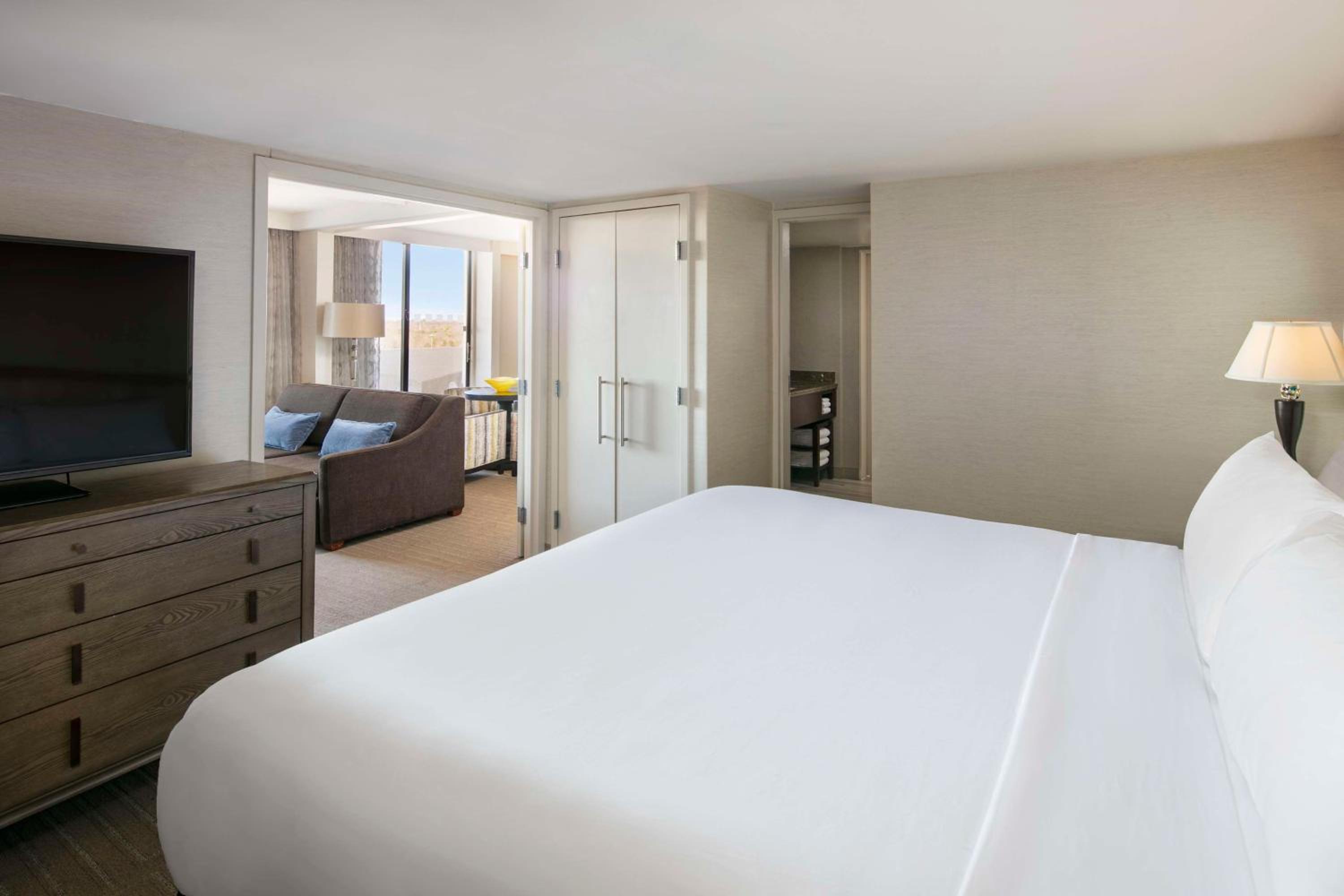 One-Bedroom Suite