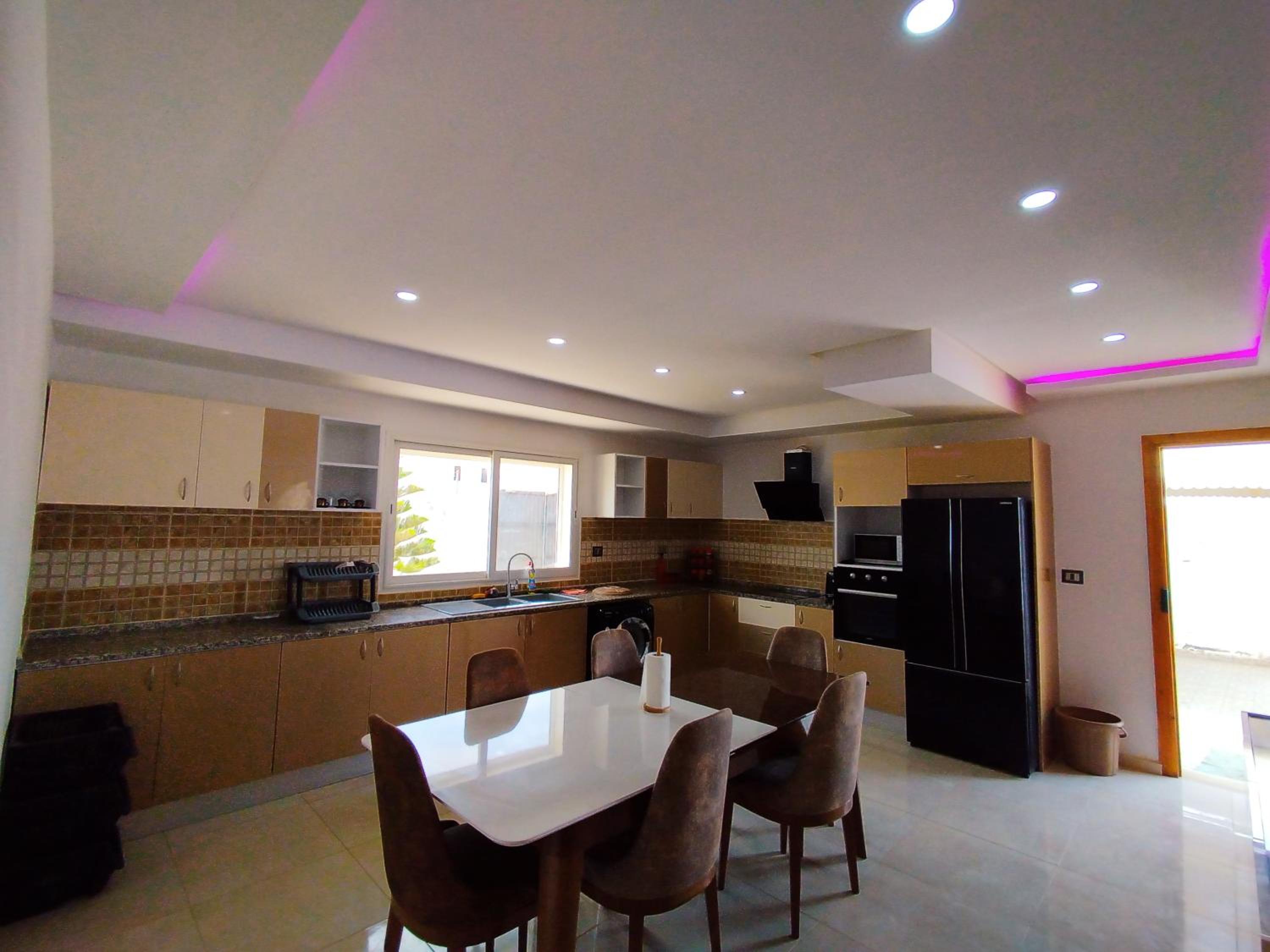 Villa photo 2