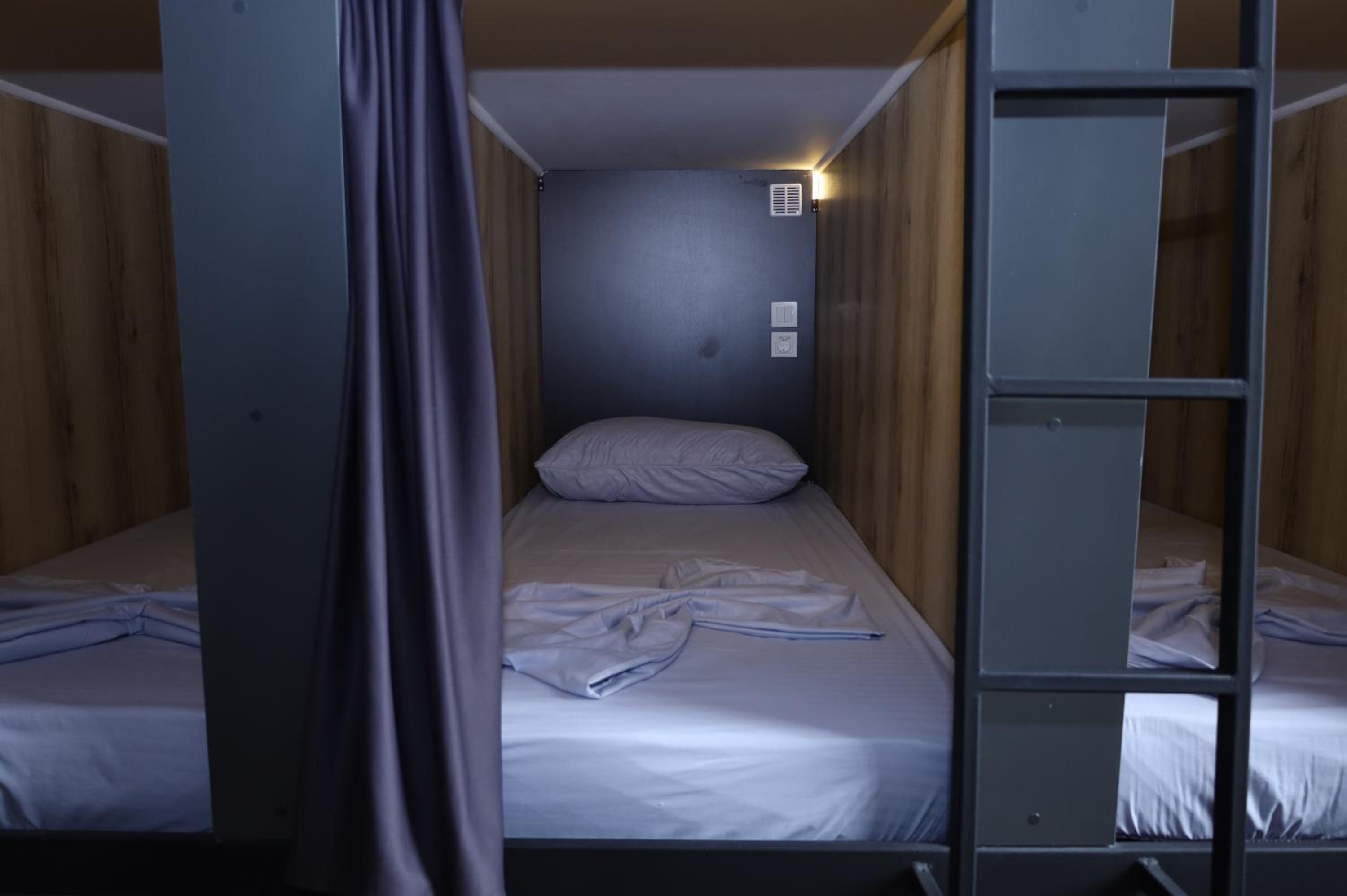 Bunk Bed in Mixed Dormitory Room photo 3