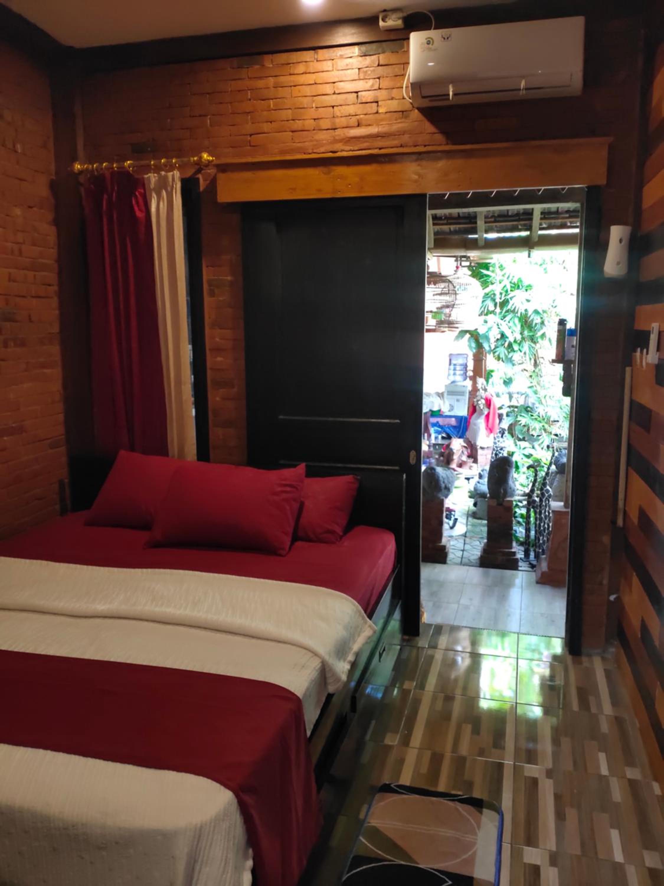 Double Room - Photo 3