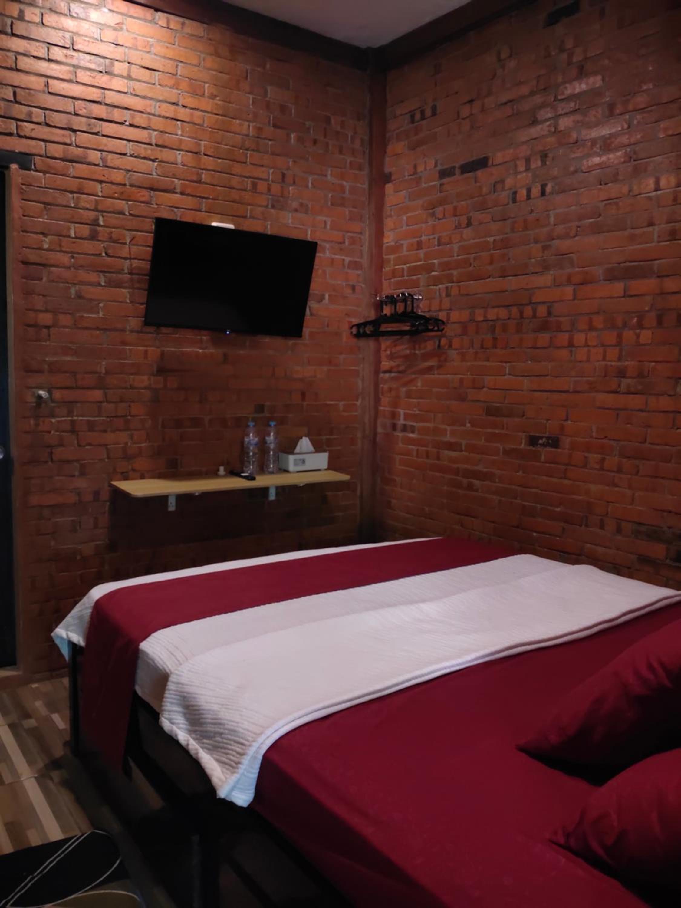 Double Room - Photo 1