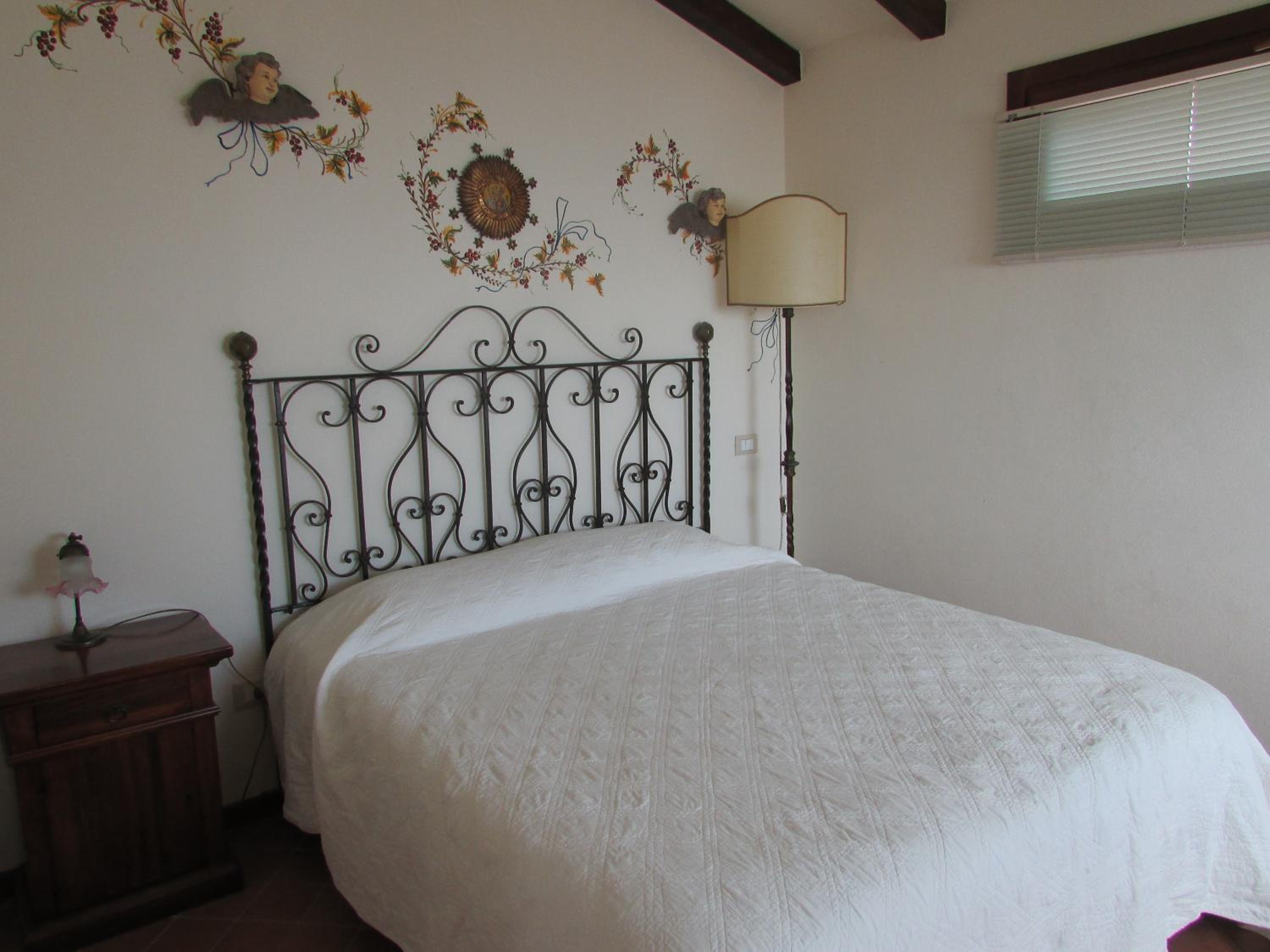 One-Bedroom Apartment (4 Adults) photo 3