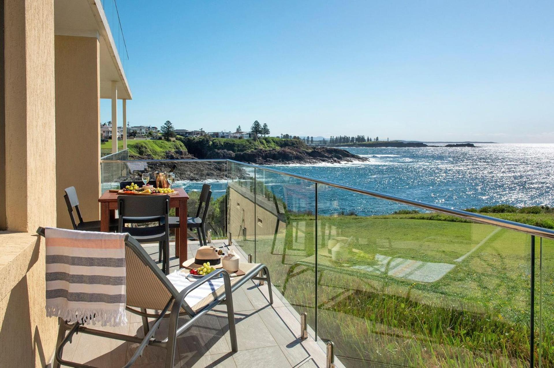 Apartment with Sea View photo 2