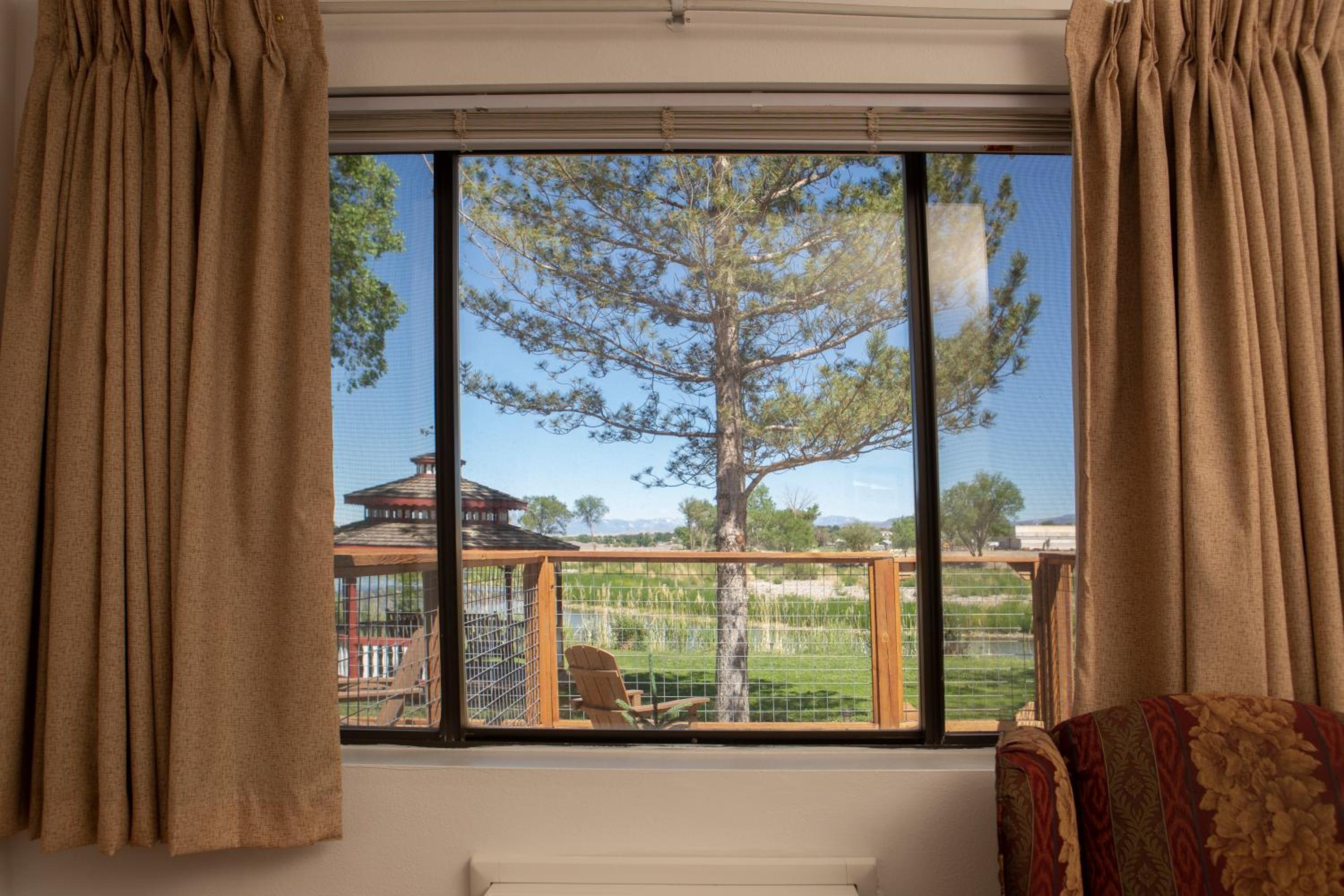 Deluxe Double Room with Balcony and Sea View - Photo 2