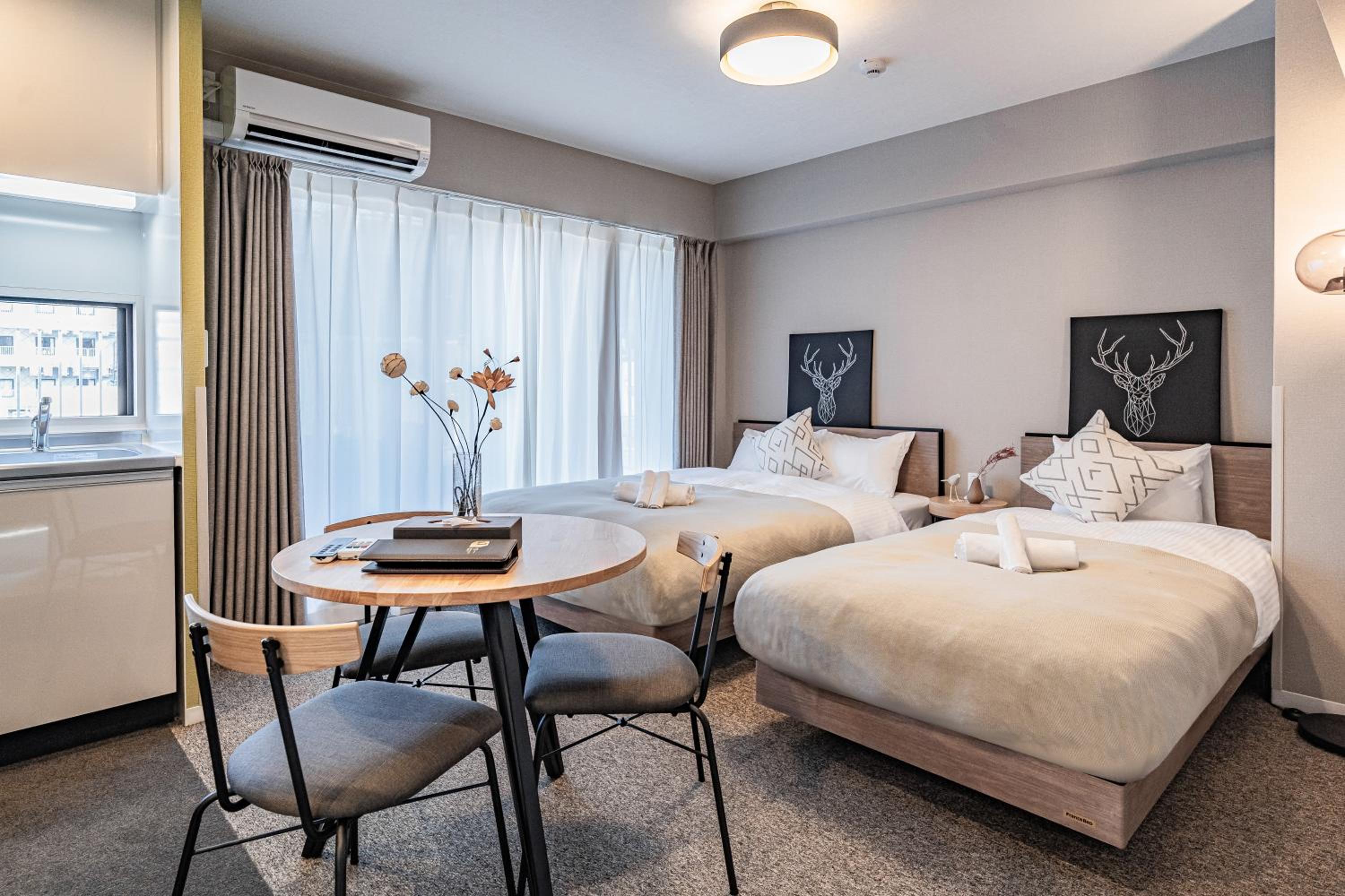 Triple Room with Terrace