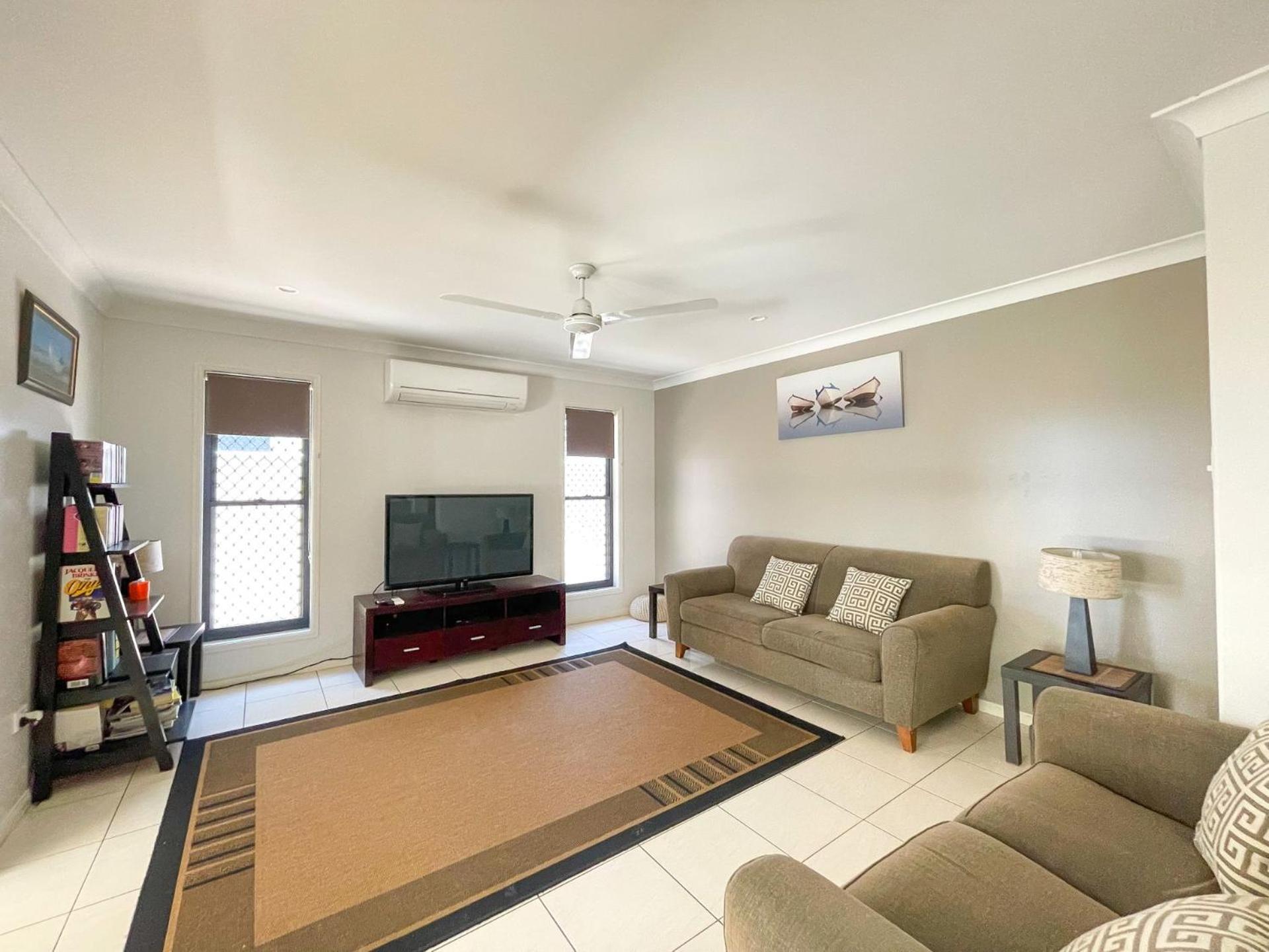 Four-Bedroom House photo 1