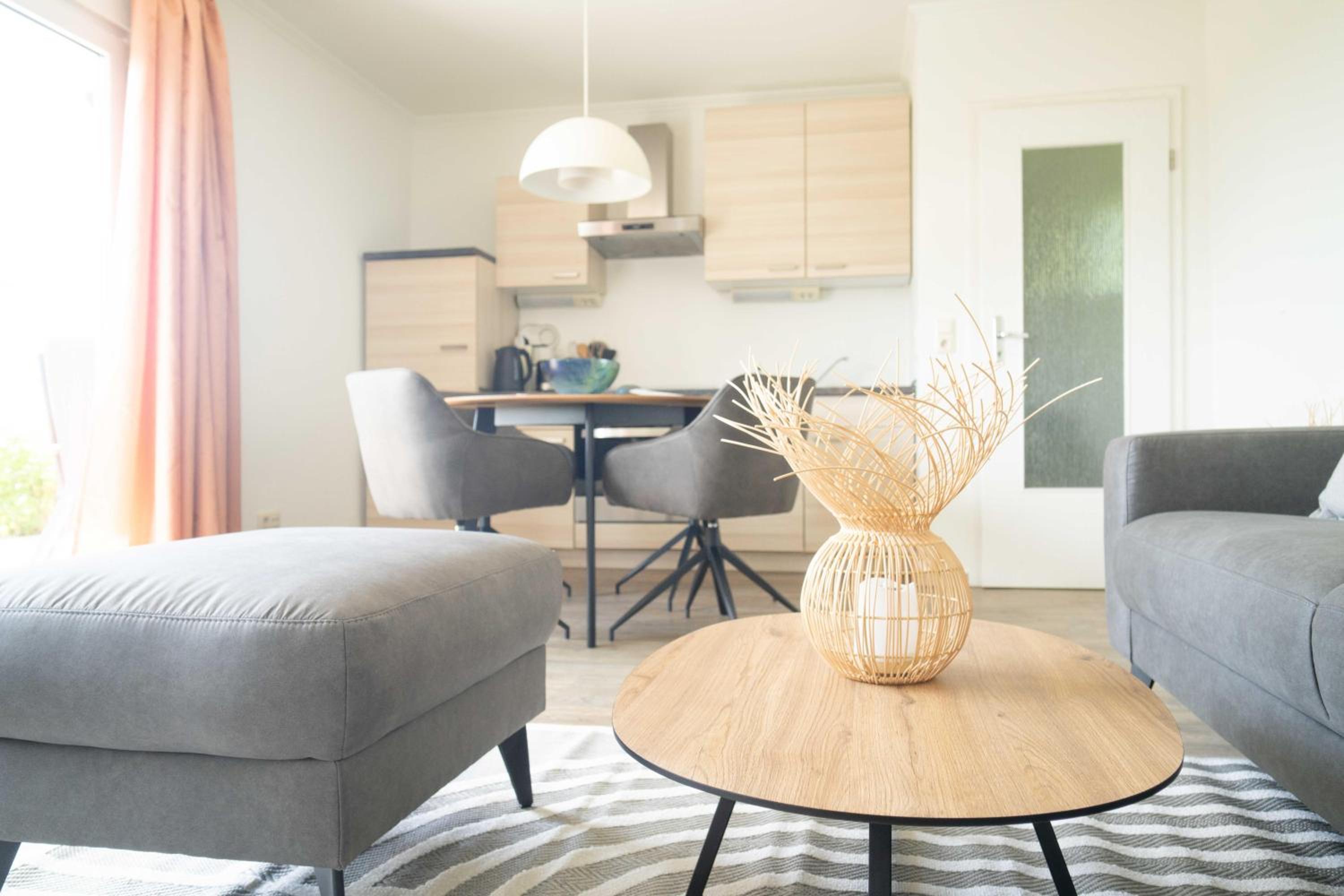 Apartment with Terrace photo 3