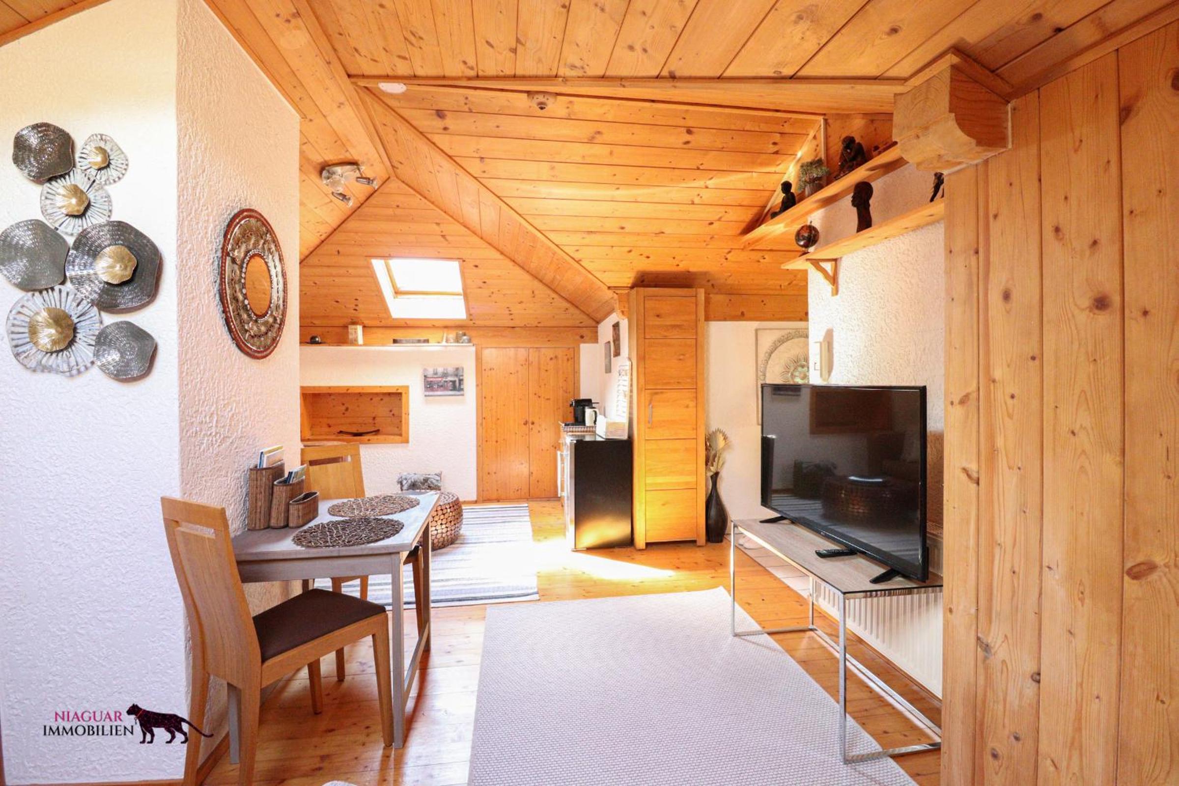Apartment with Terrace photo 3