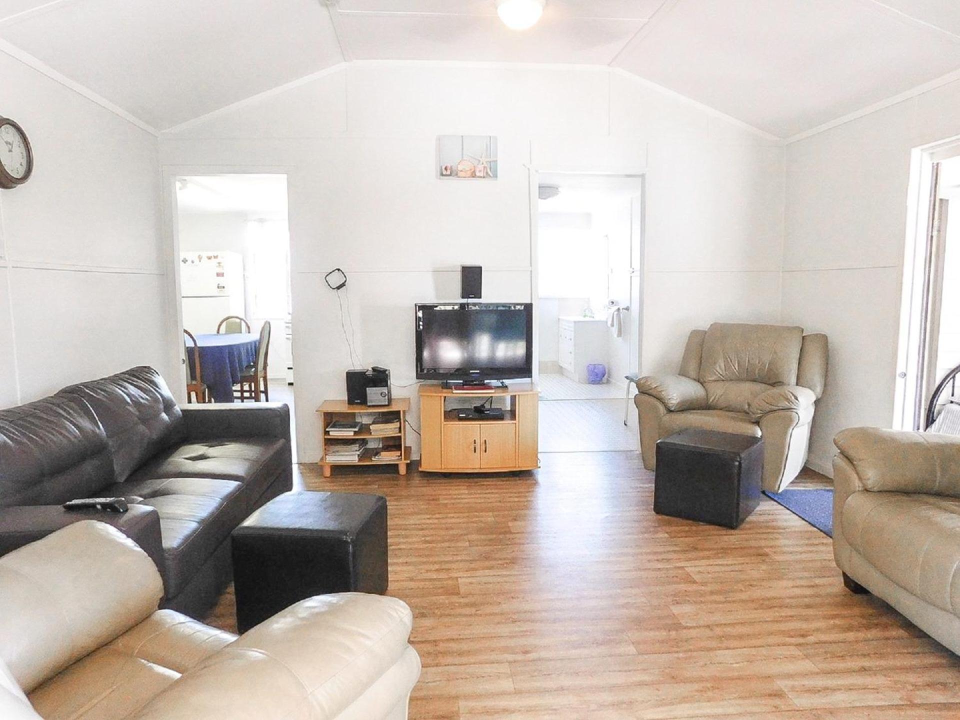 Three-Bedroom House photo 1