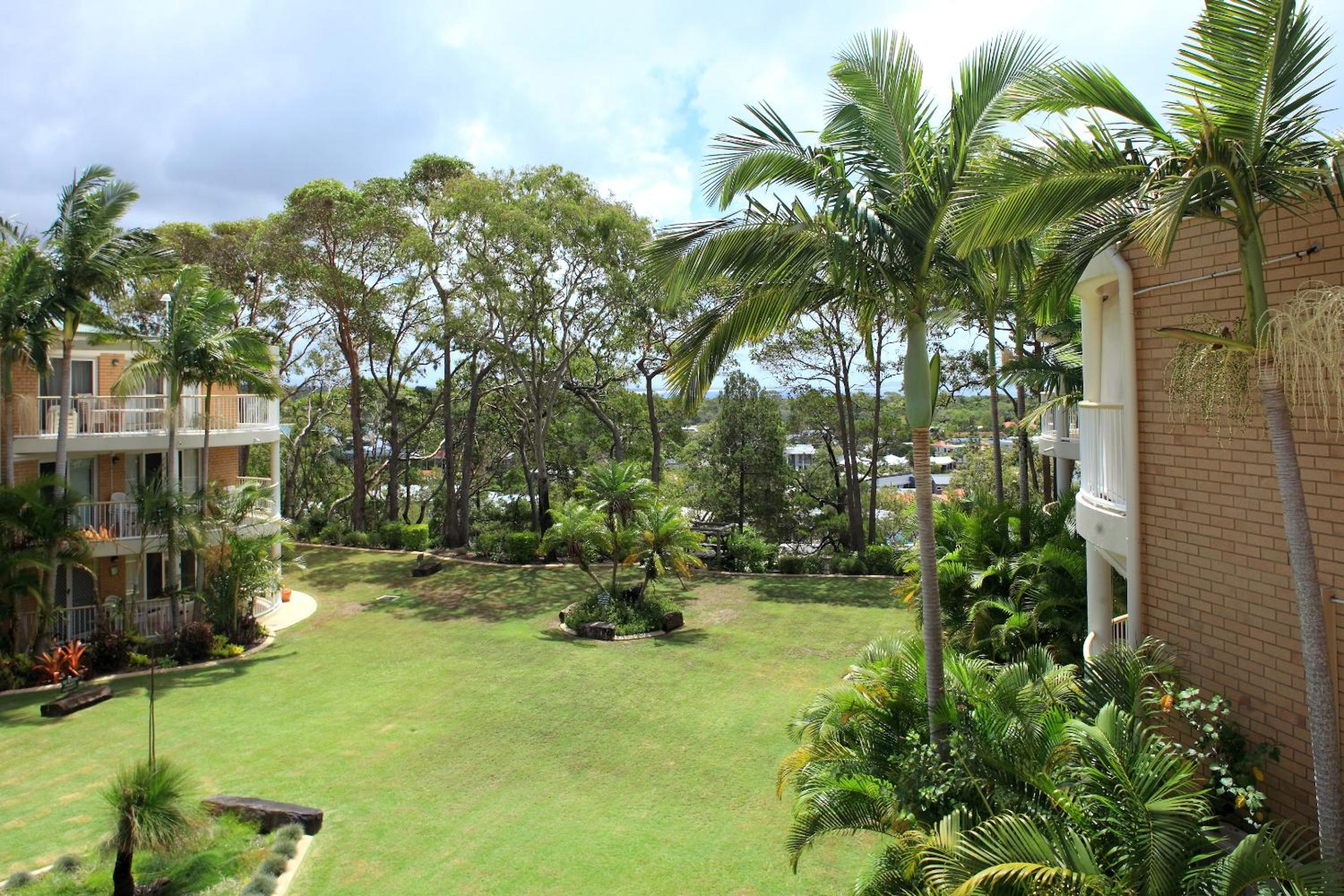 One-Bedroom Apartment with Balcony - Photo 7