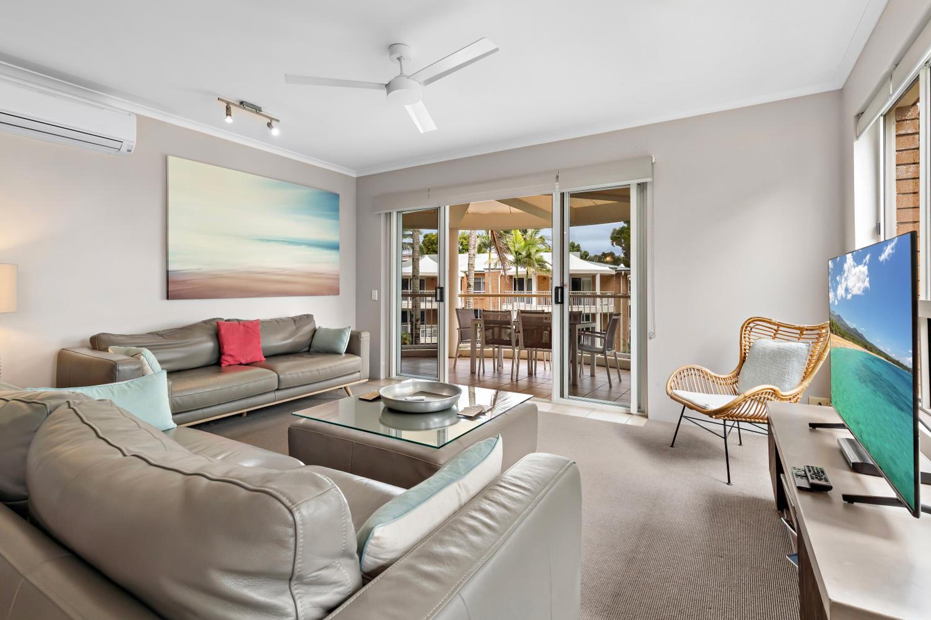 Three-Bedroom Apartment with Balcony - Photo 1