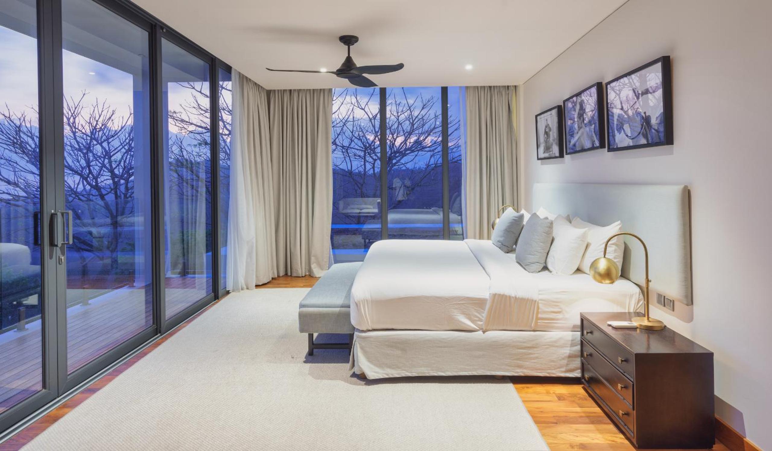 5-Bedroom Pool Villa with Ocean View photo 1