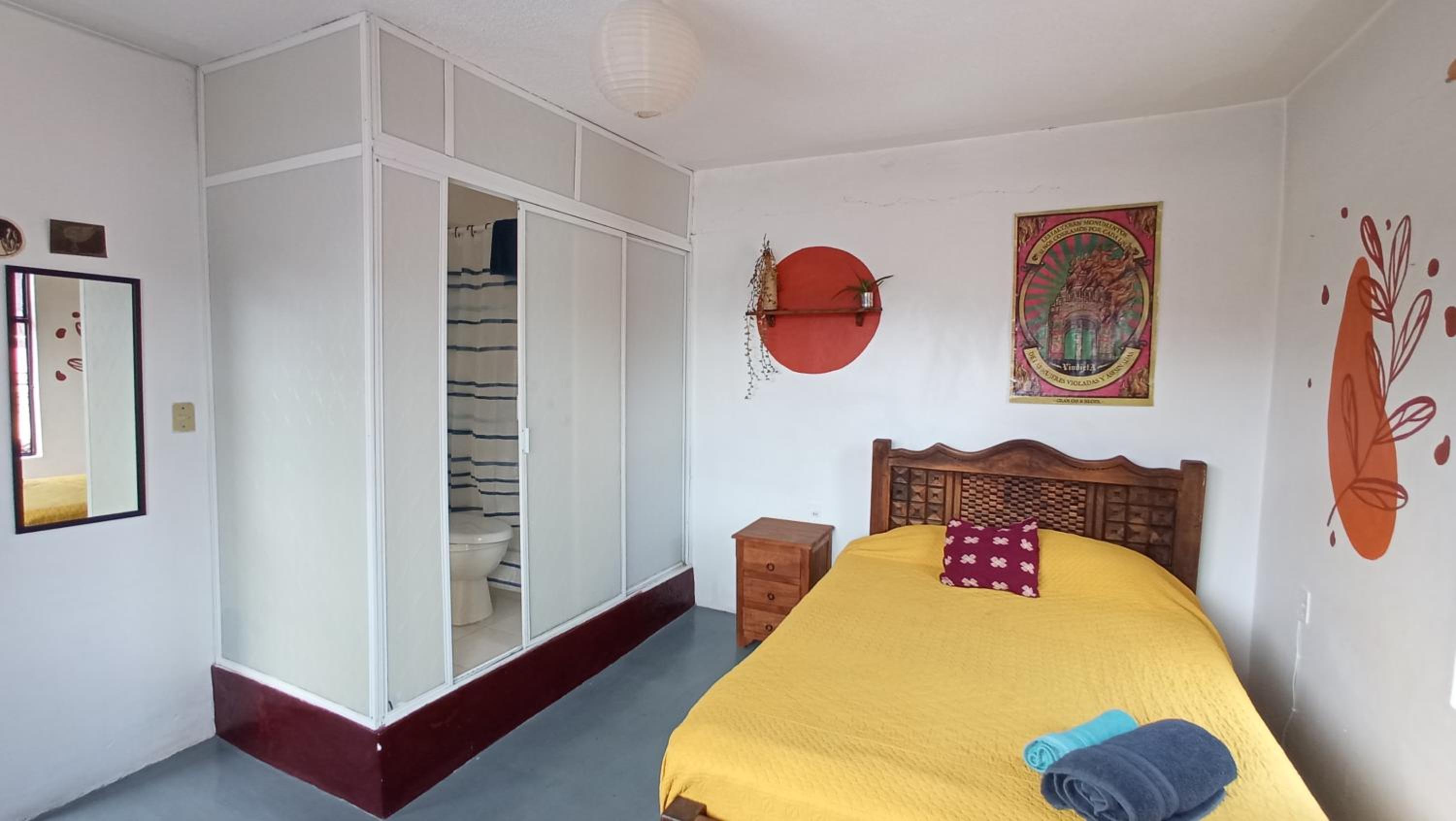 Standard Double Room - Photo 5