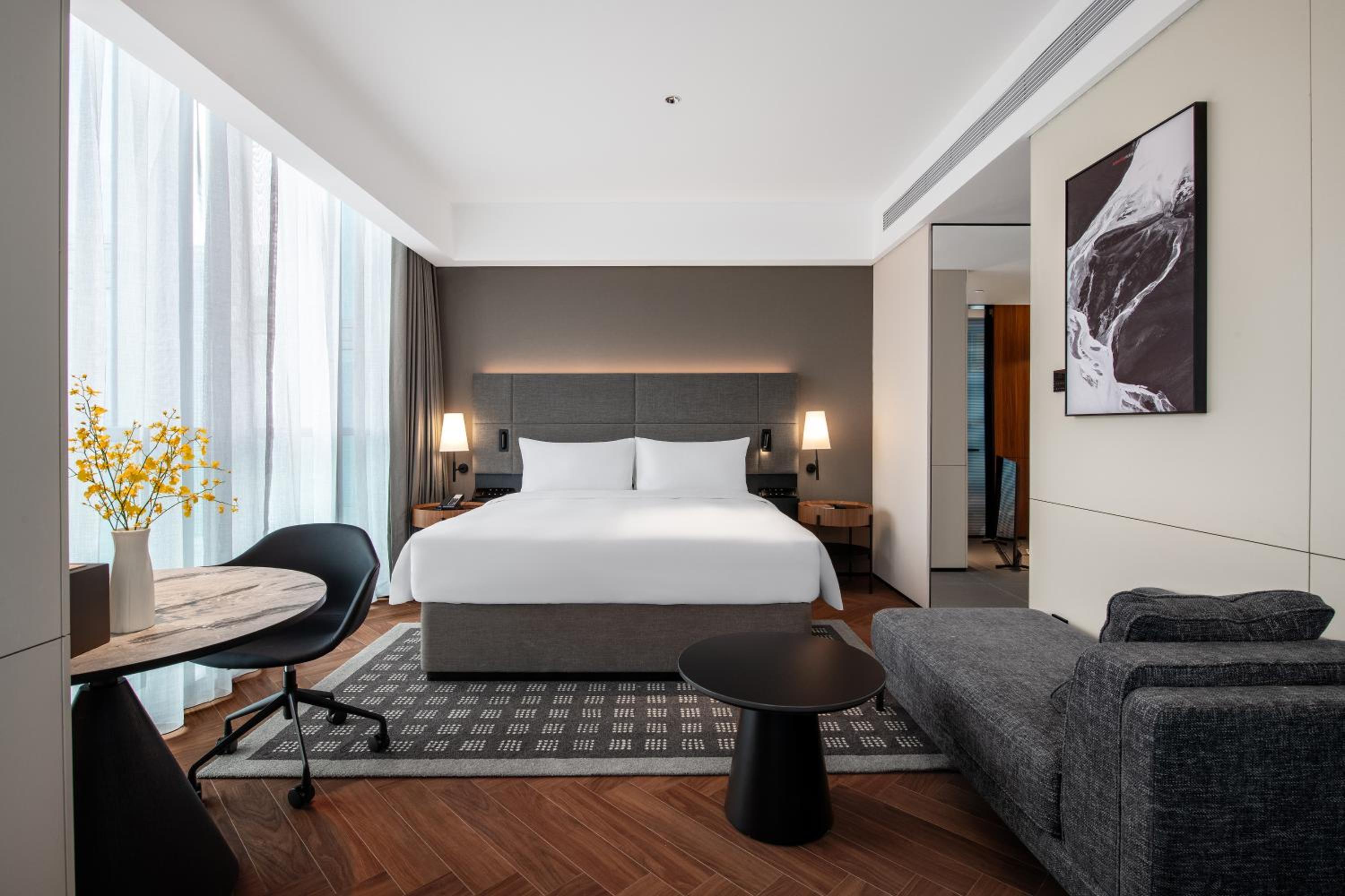 Deluxe Double Room with Bath