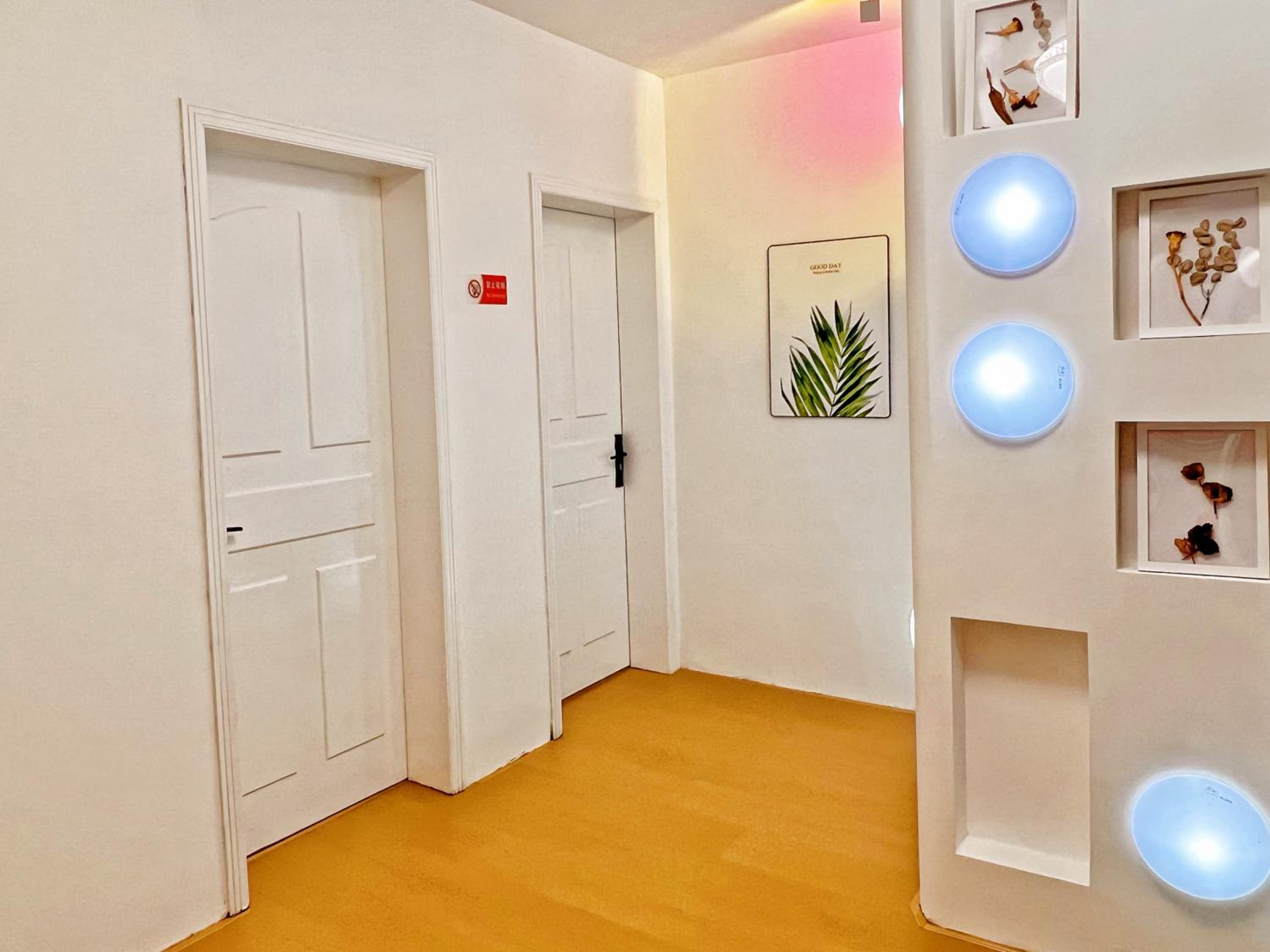Family Suite with Balcony photo 3