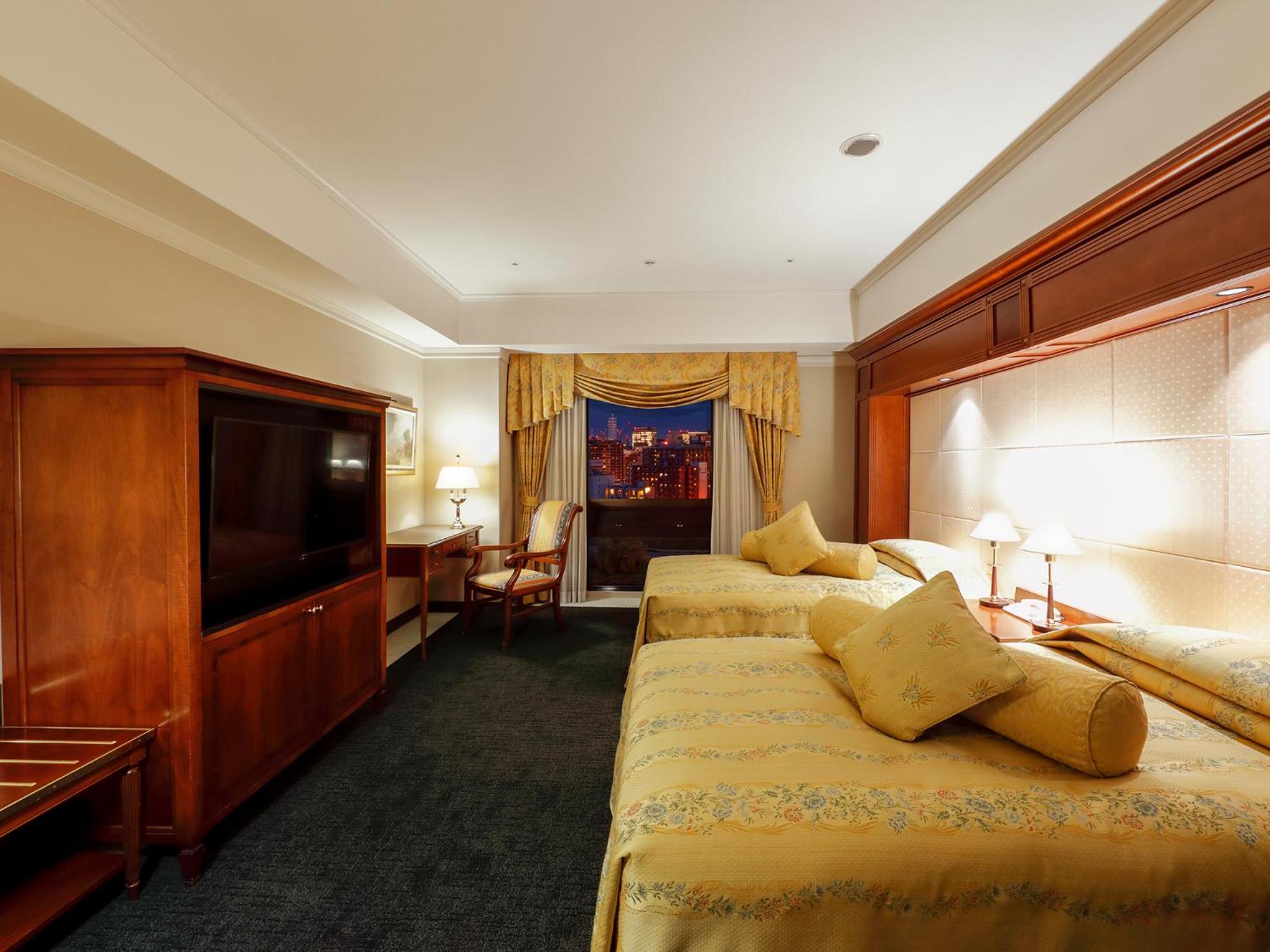 Premier Suite Twin Room - Non Smoking