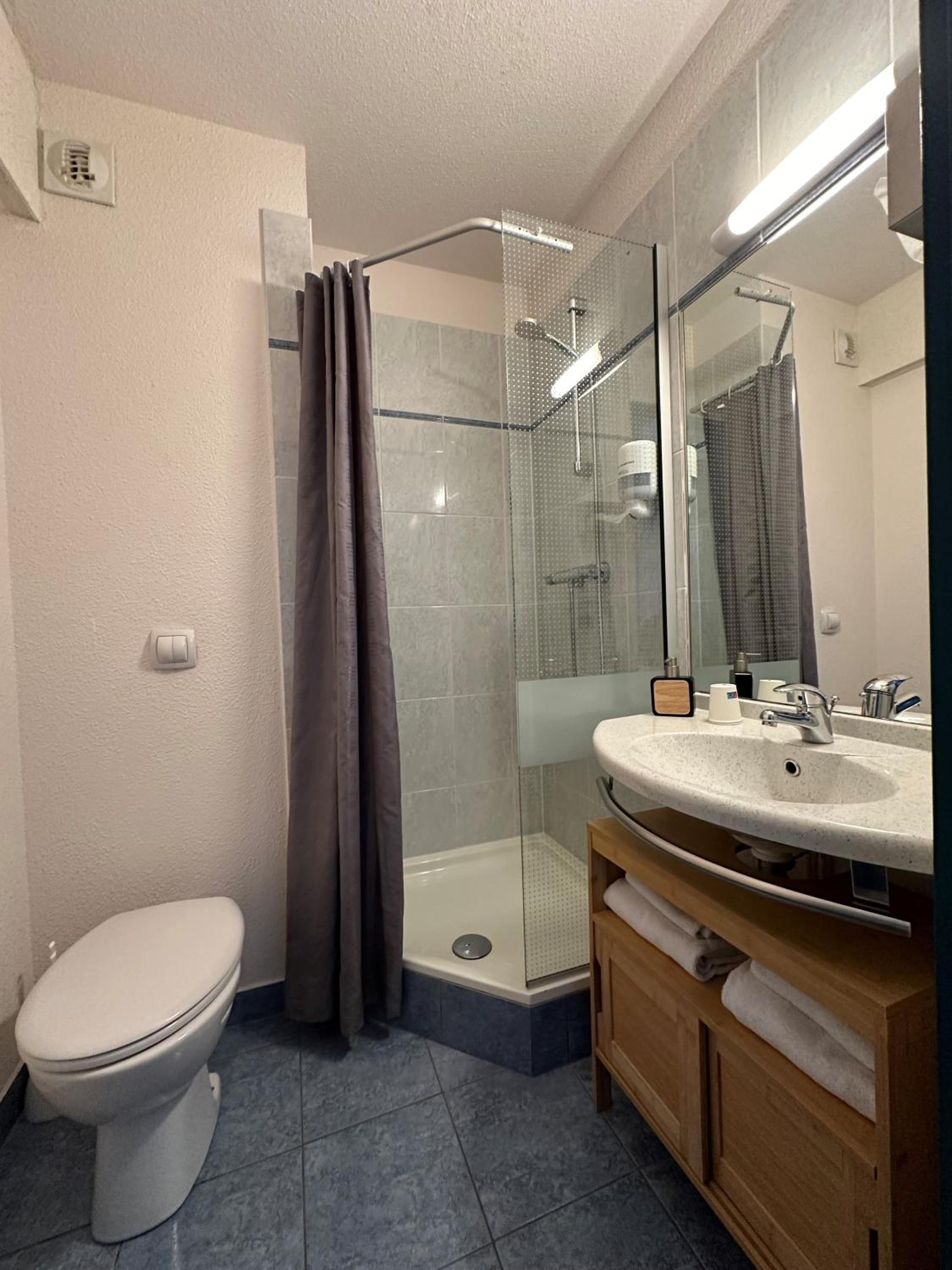 Triple Room - Photo 5