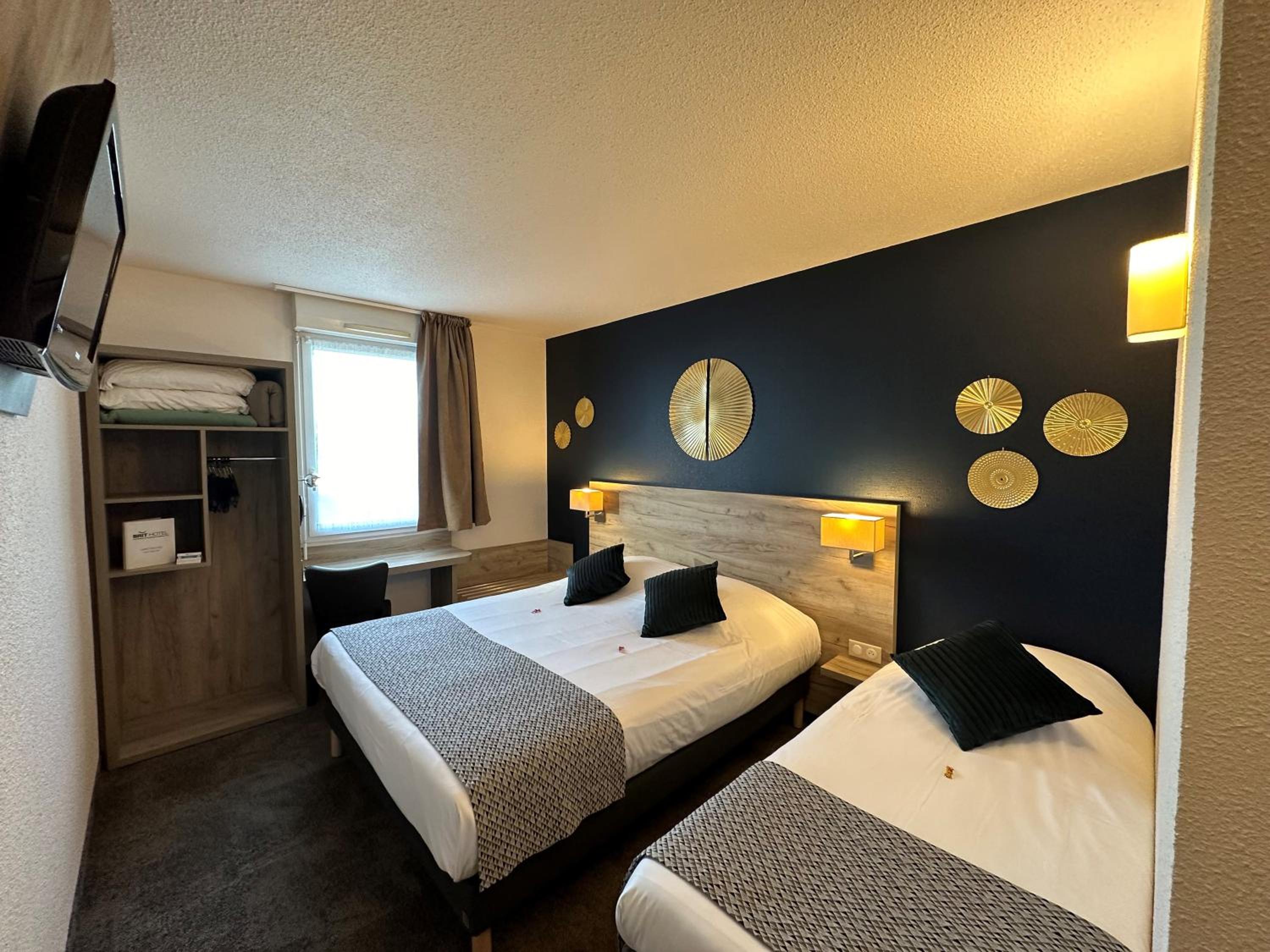 Triple Room - Photo 1