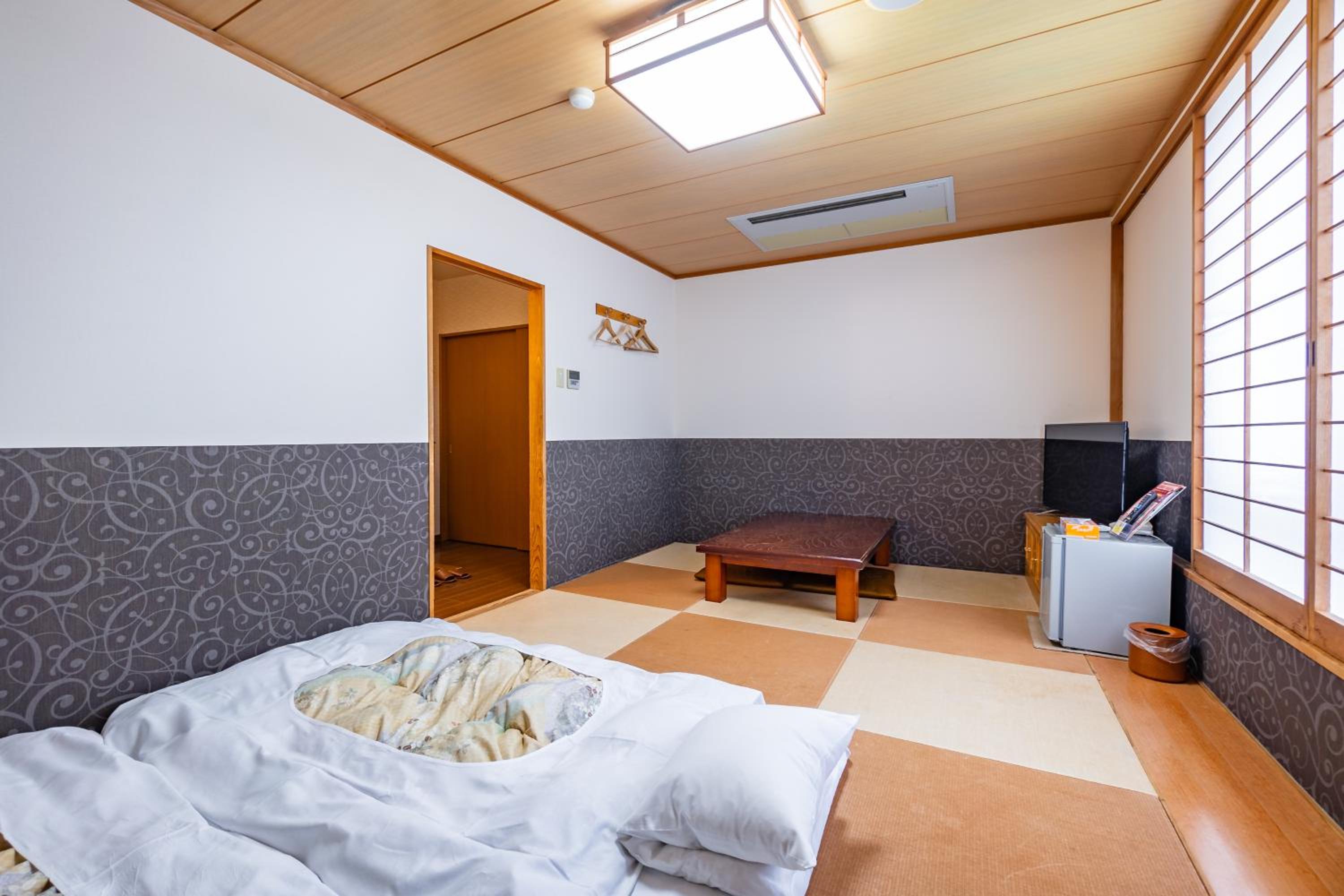 Japanese-Style Room - Photo 2