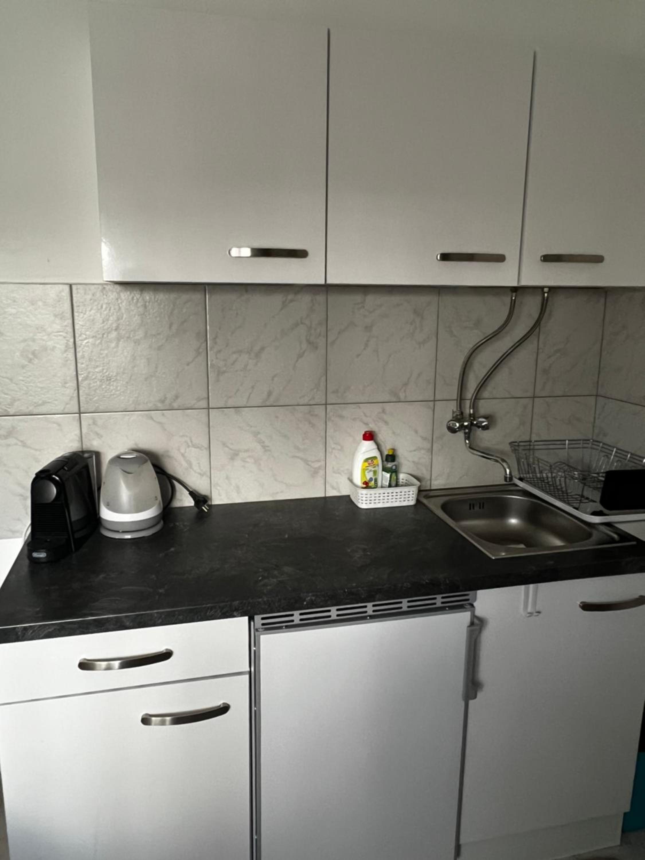 Apartment with Garden View - Photo 4