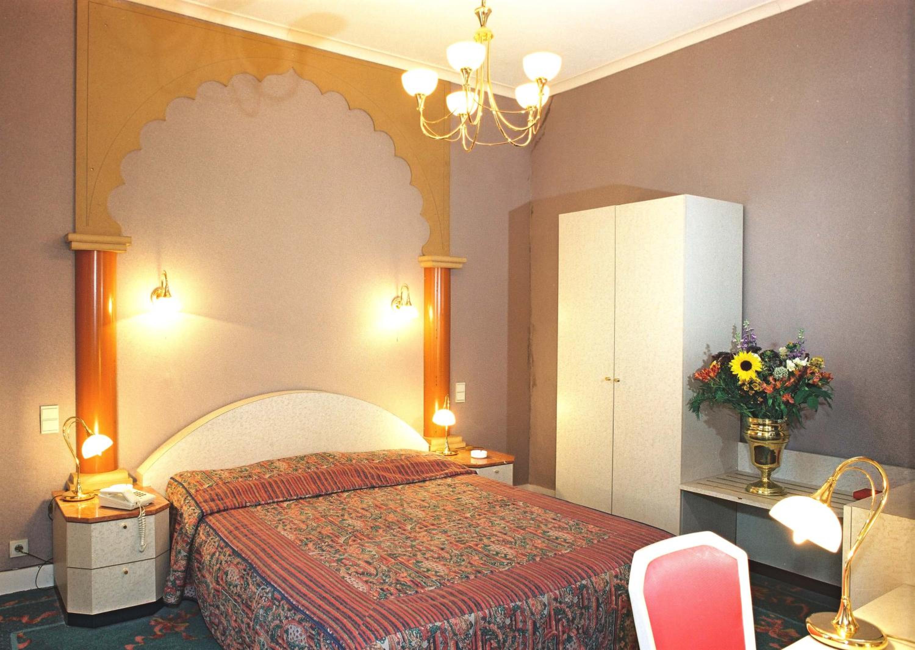 Twin Room - Photo 1