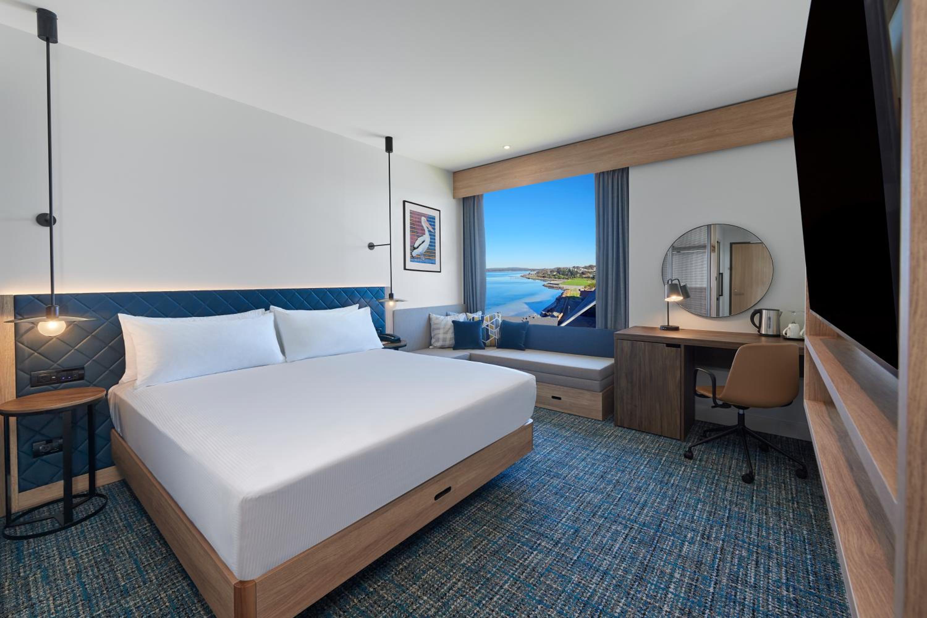 King Room with Partial Harbor View - Photo 1