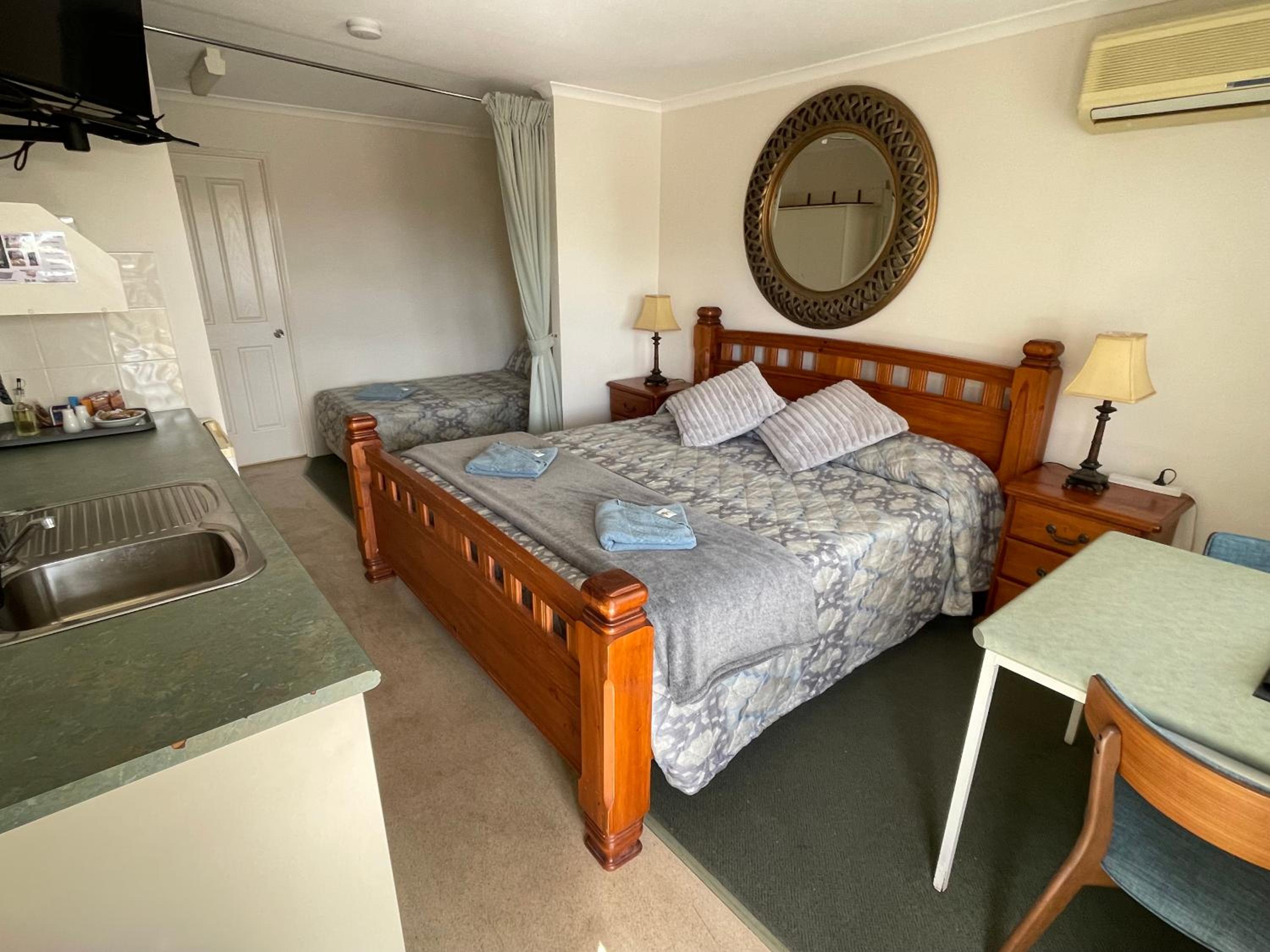 Double or Twin Room with Spa Bath photo 1