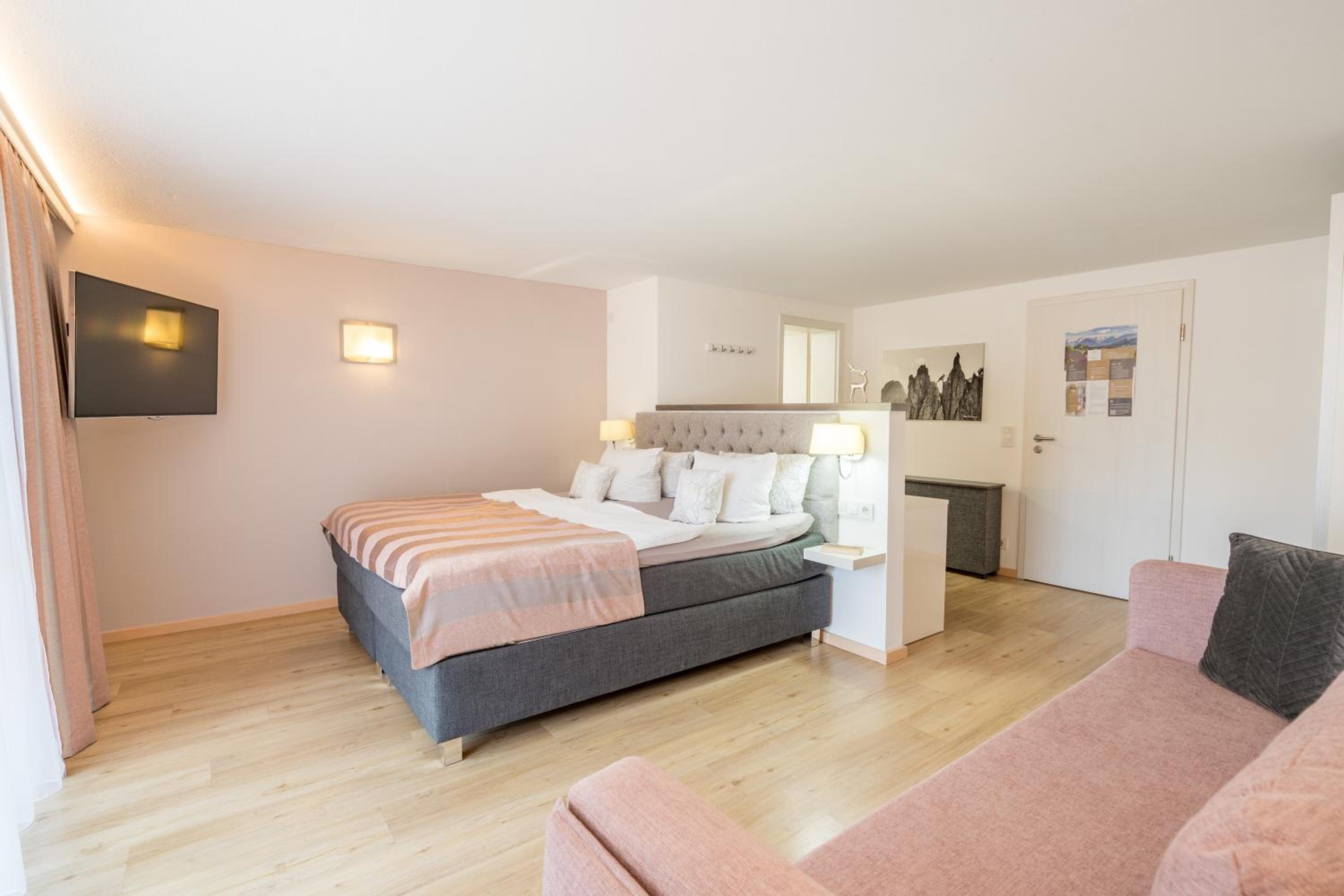 761-3 Familienzimmer - Photo 1