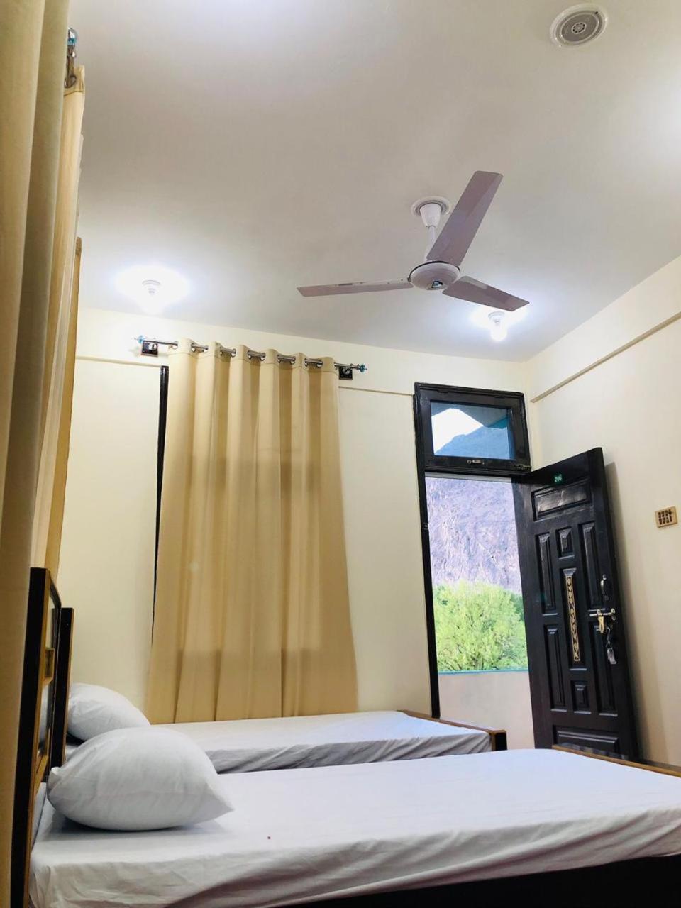 Twin Room photo 2