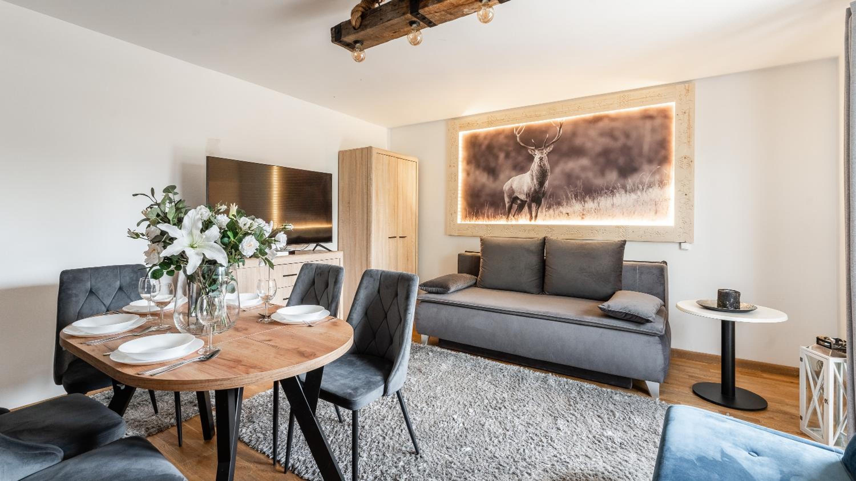 Prestige Plus Apartment - Photo 1
