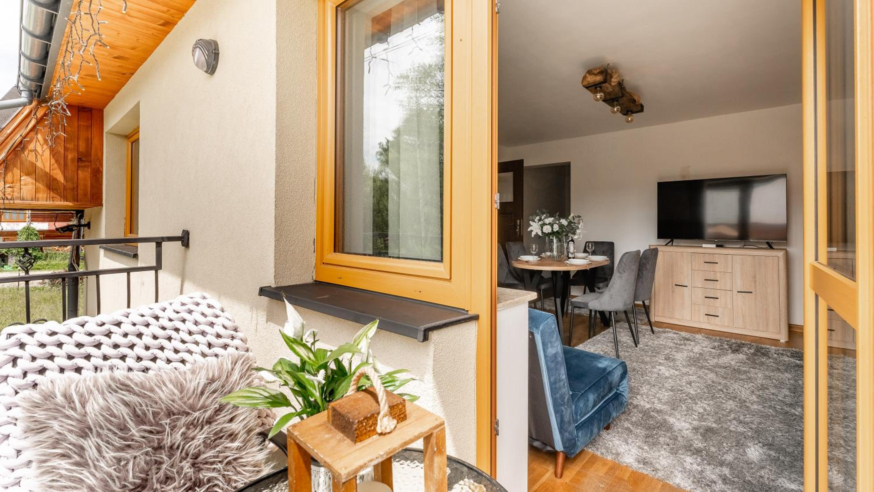Prestige Plus Apartment - Photo 2