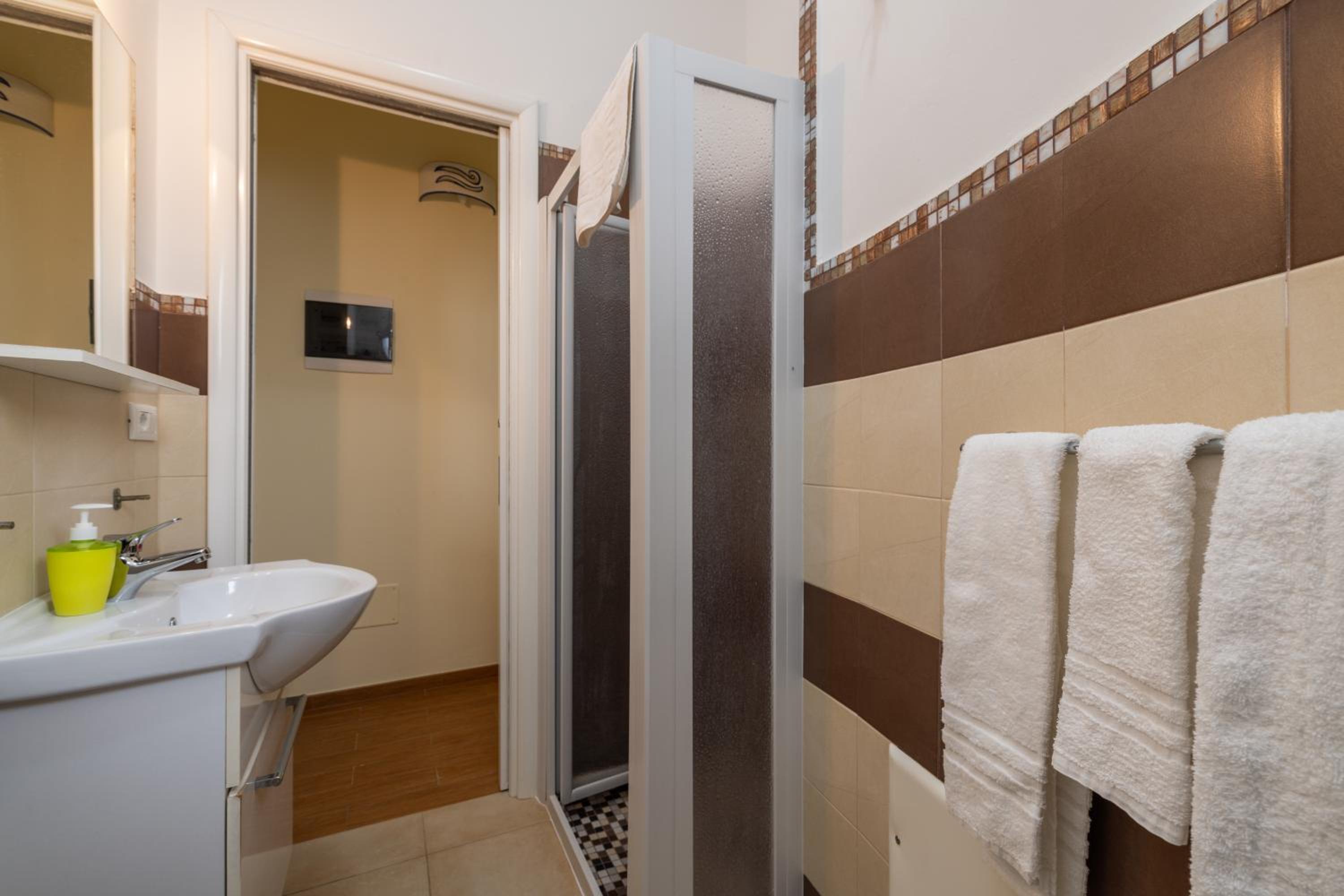 Deluxe Double or Twin Room with Garden View photo 2