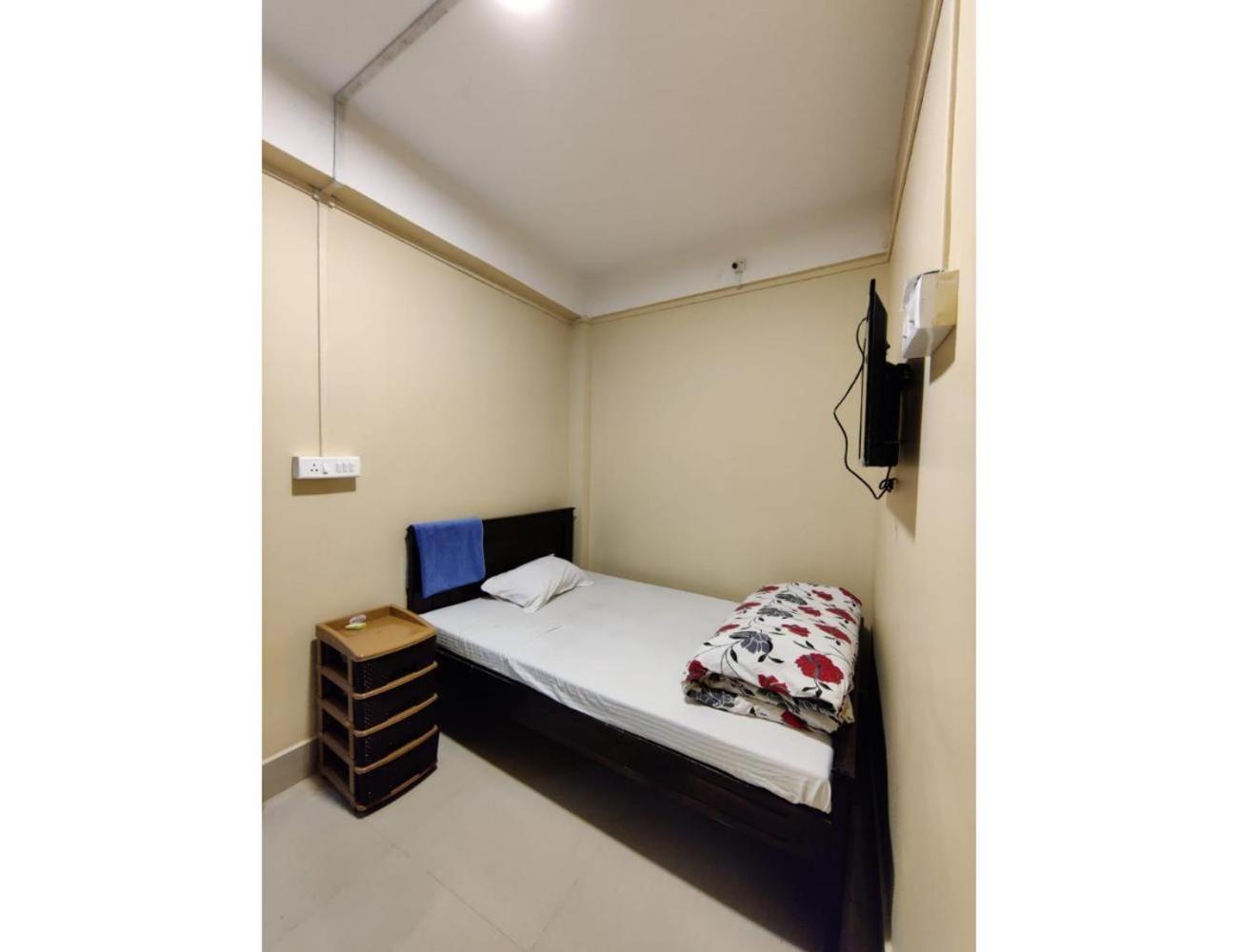 Standard Double Room photo 3