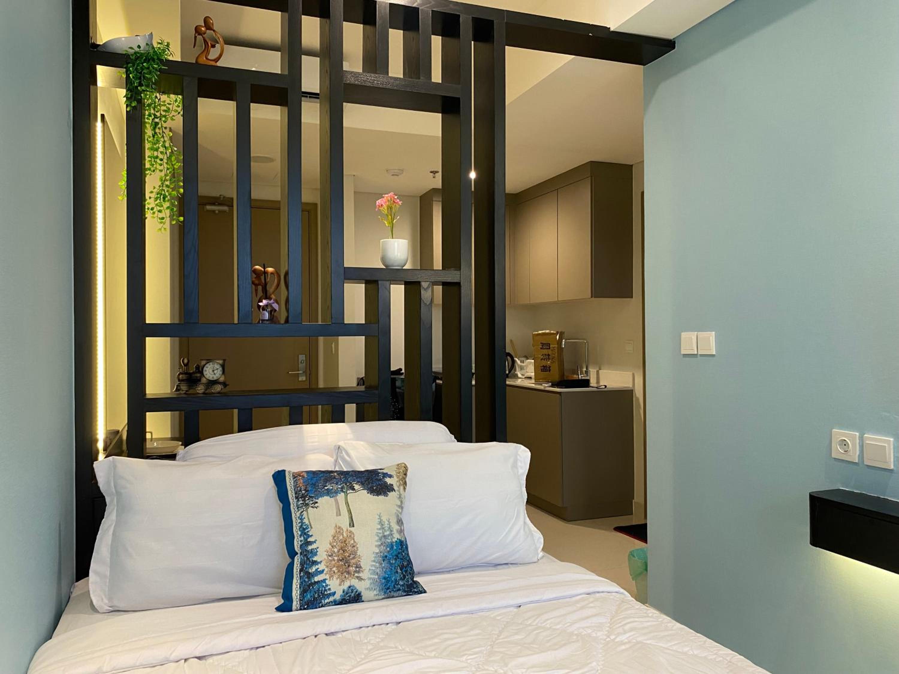 Two-Bedroom Deluxe Apartment with Garden View - Photo 8