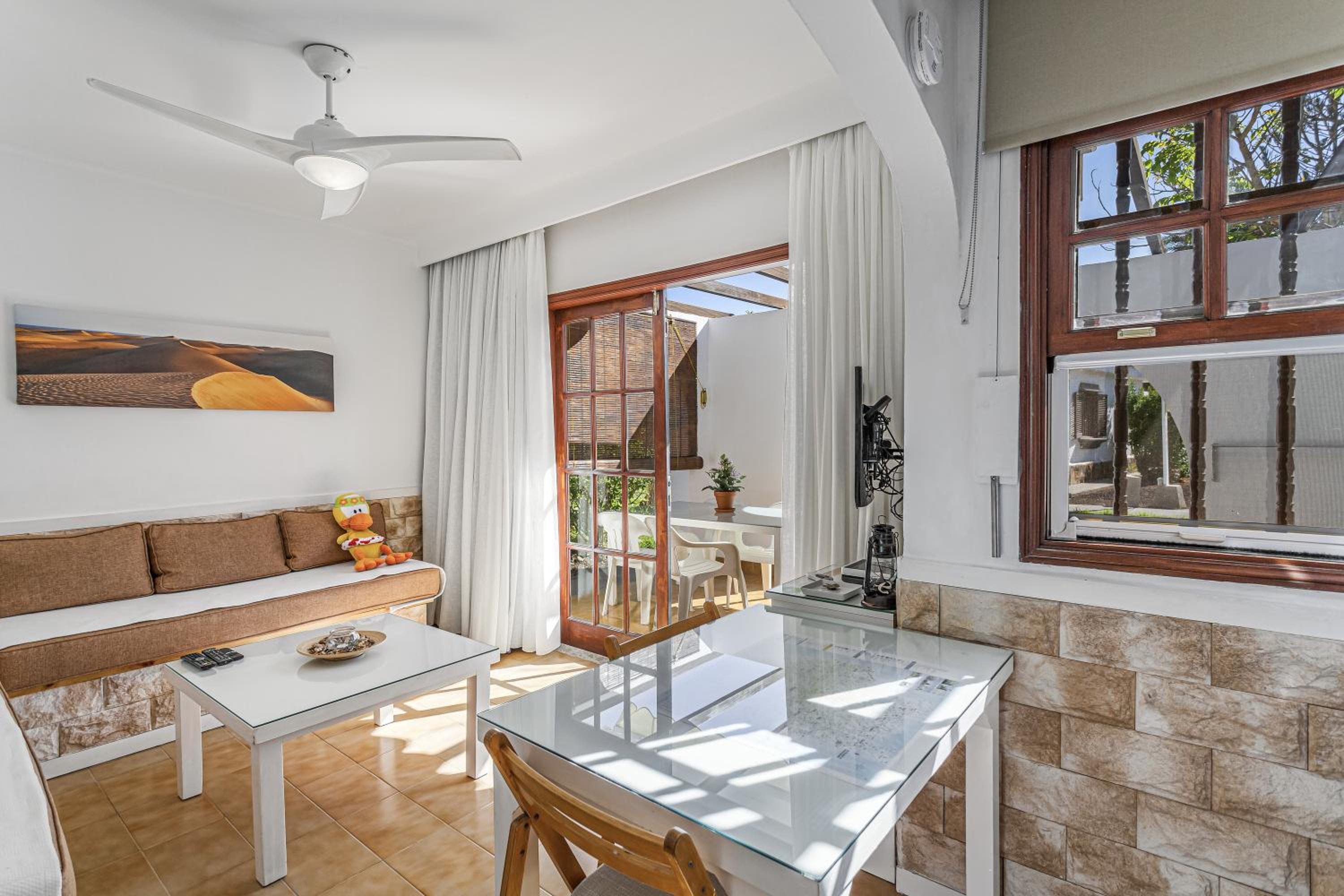 Deluxe Bungalow with Garden View