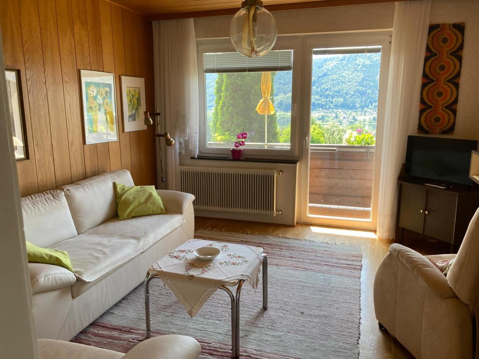 Two-Bedroom Apartment with Lake View