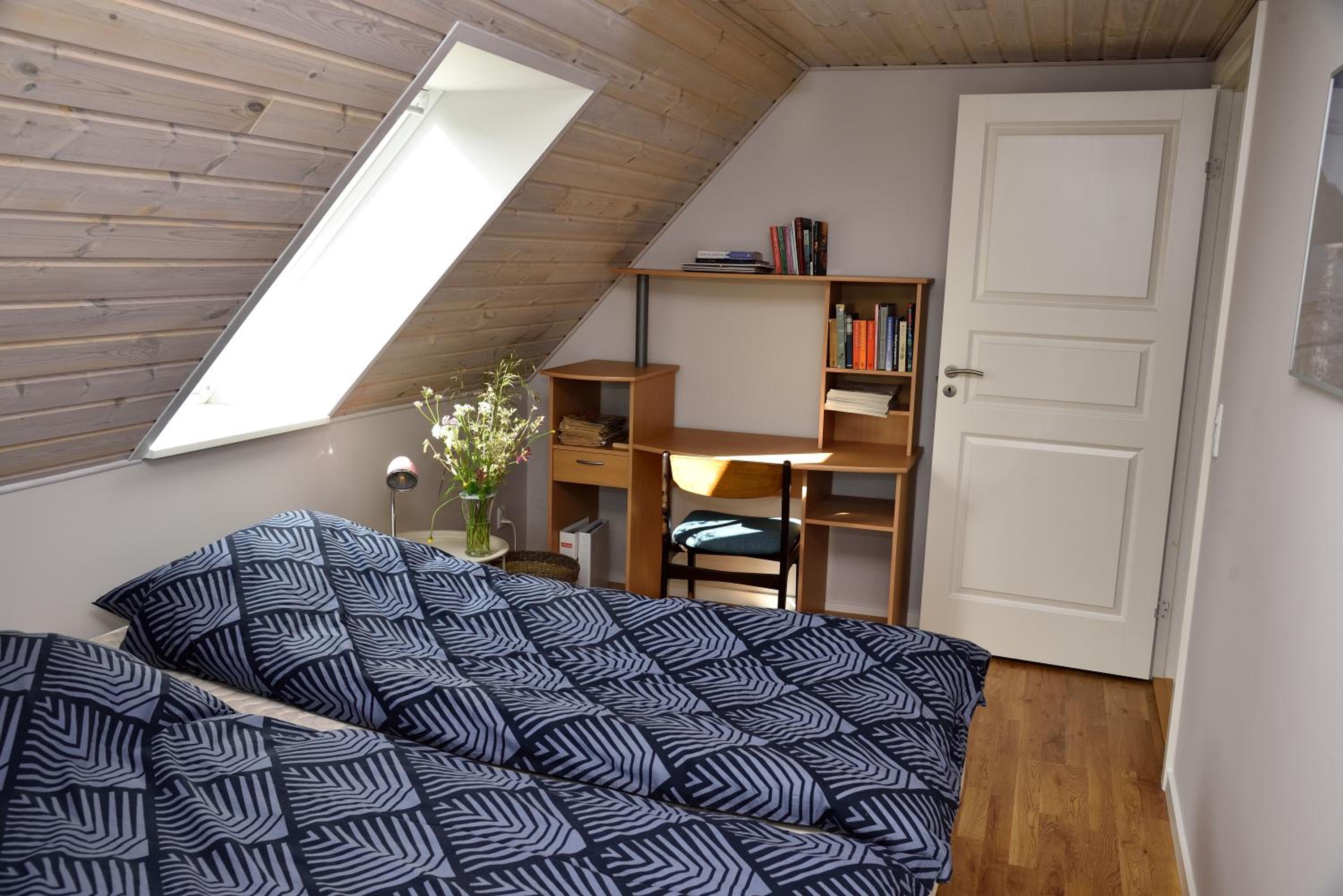 Double Room With Shared Bathroom photo 3