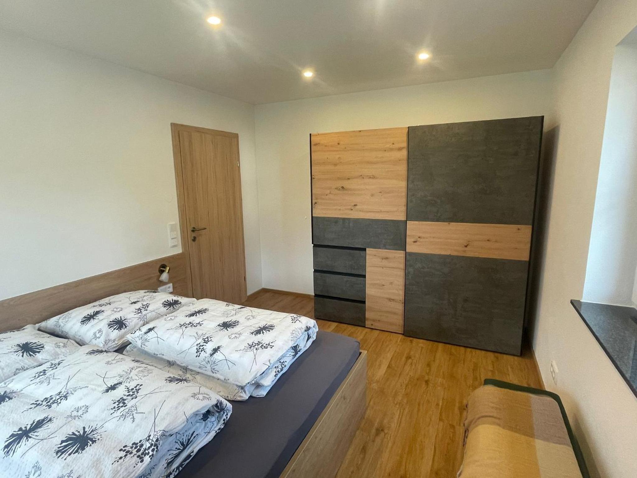 Two-Bedroom Apartment with Balcony photo 3