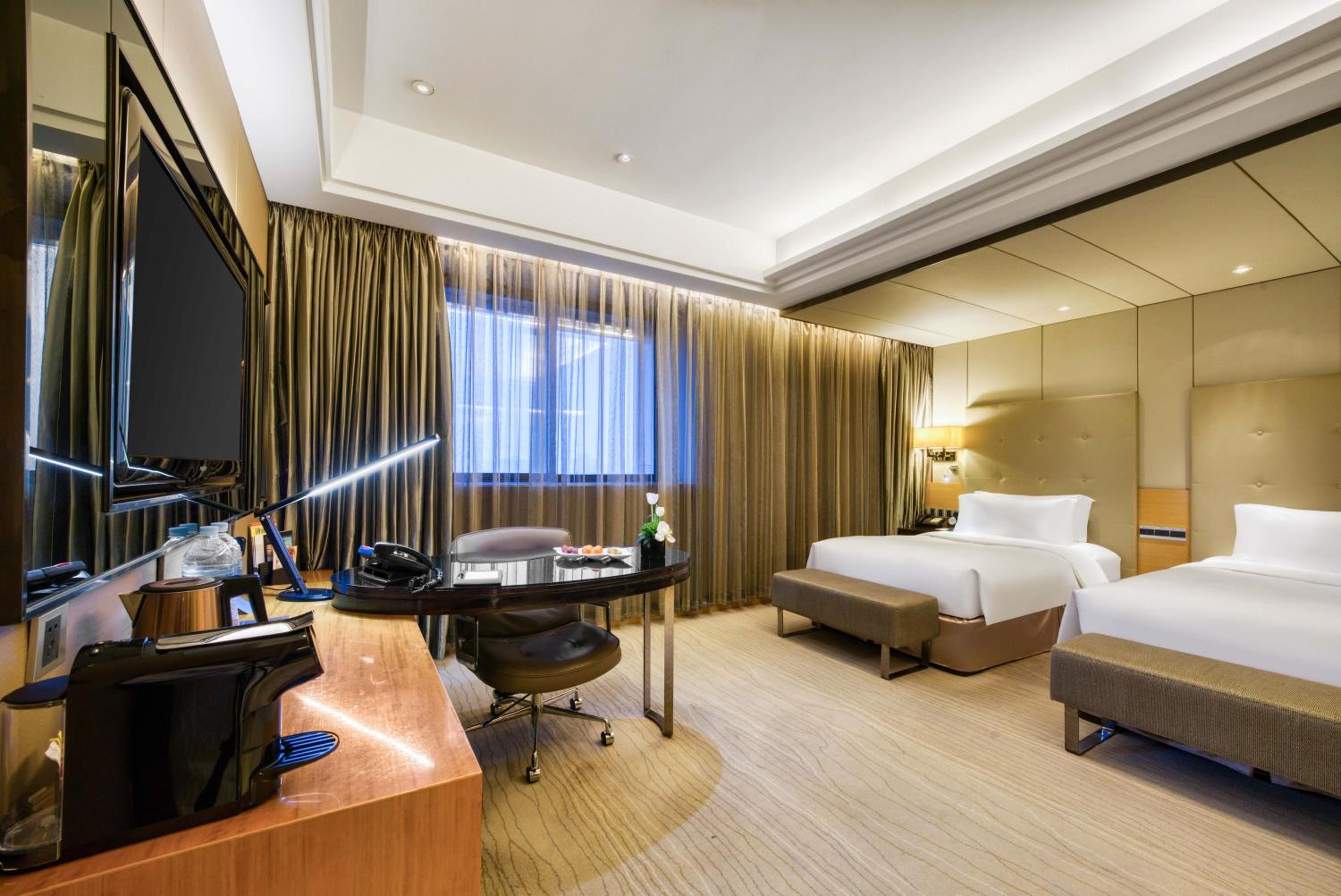 Superior Room Twin - Photo 1