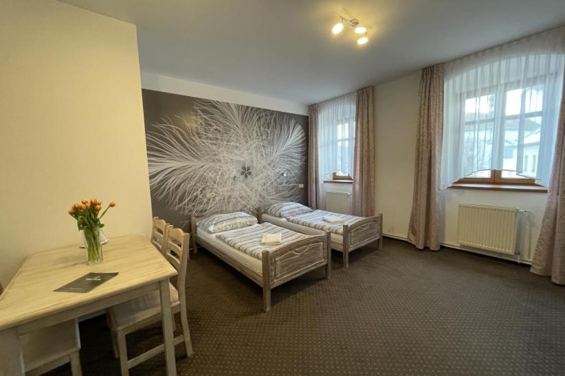 Comfort Triple Room with Shower - Photo 3